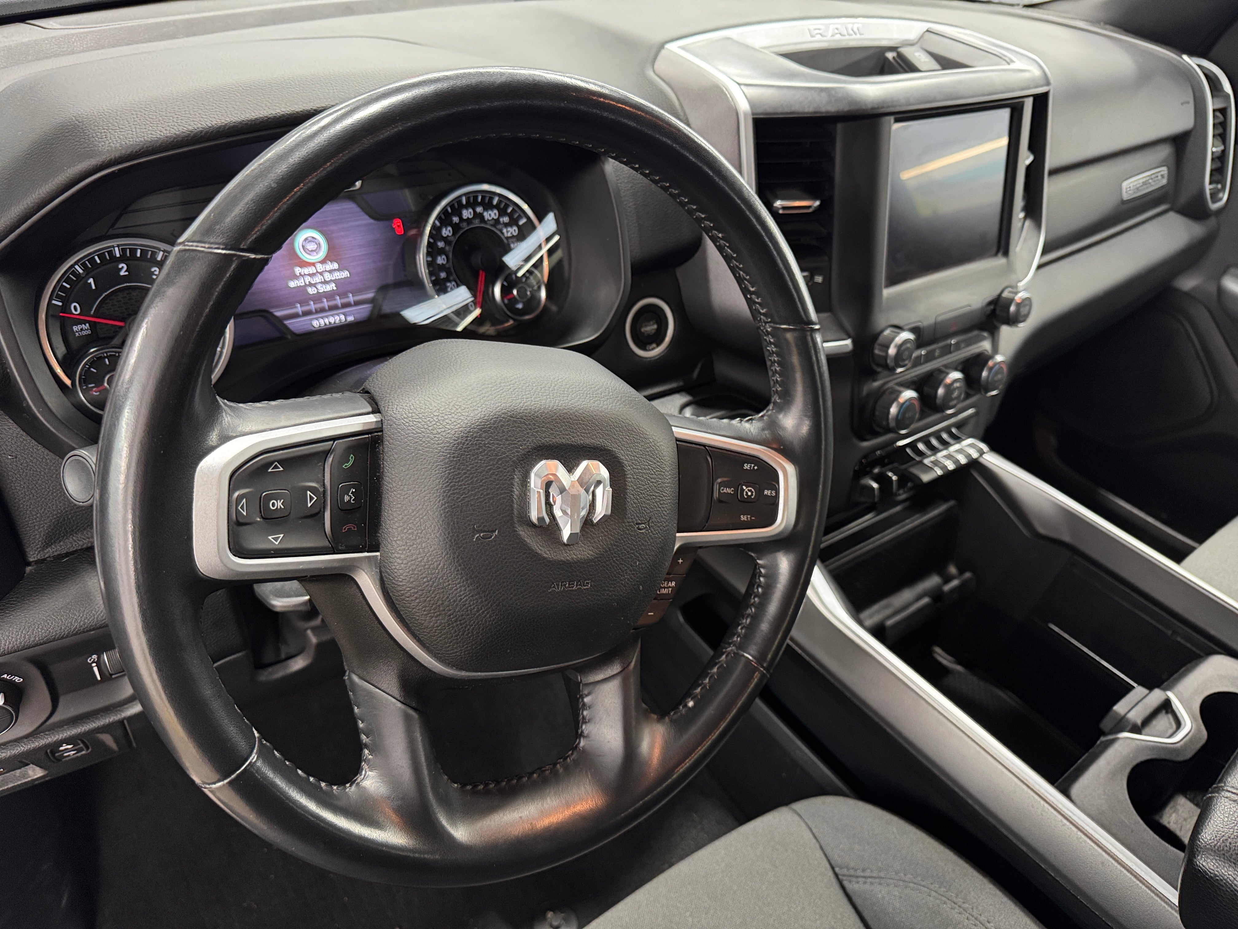 2022 RAM 1500 Big Horn 3
