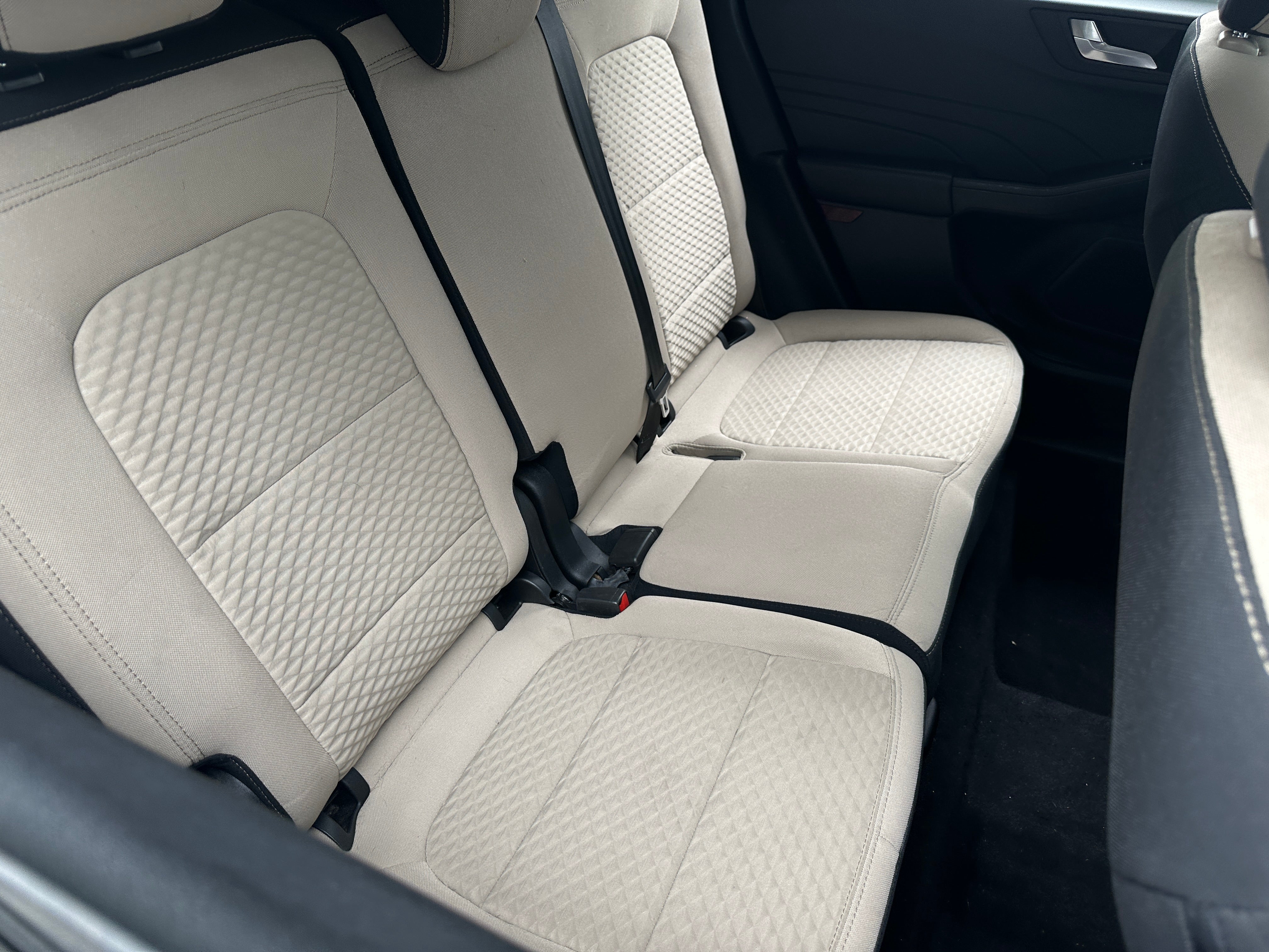 2021 Ford Escape SE 6
