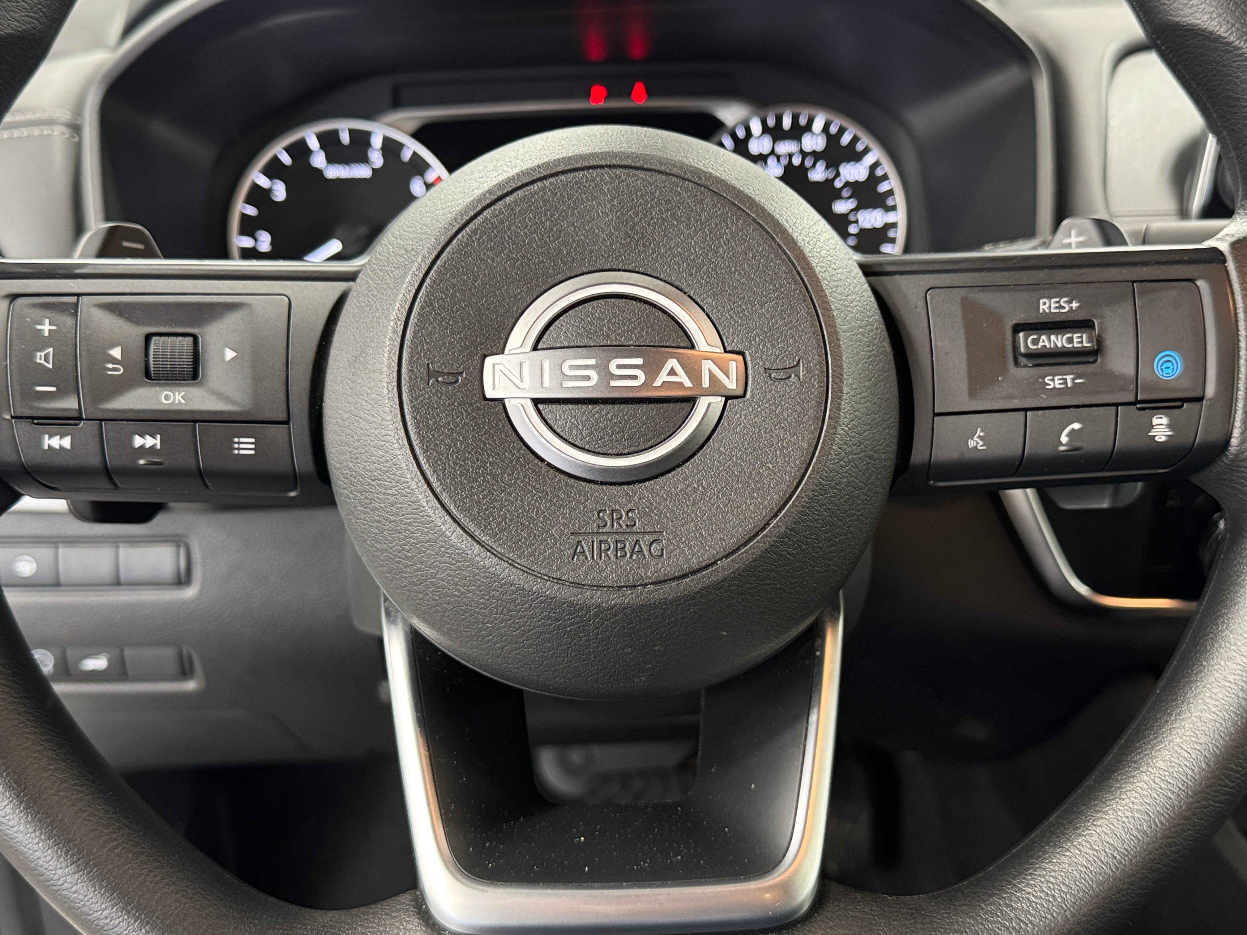 2024 Nissan Rogue SV 5