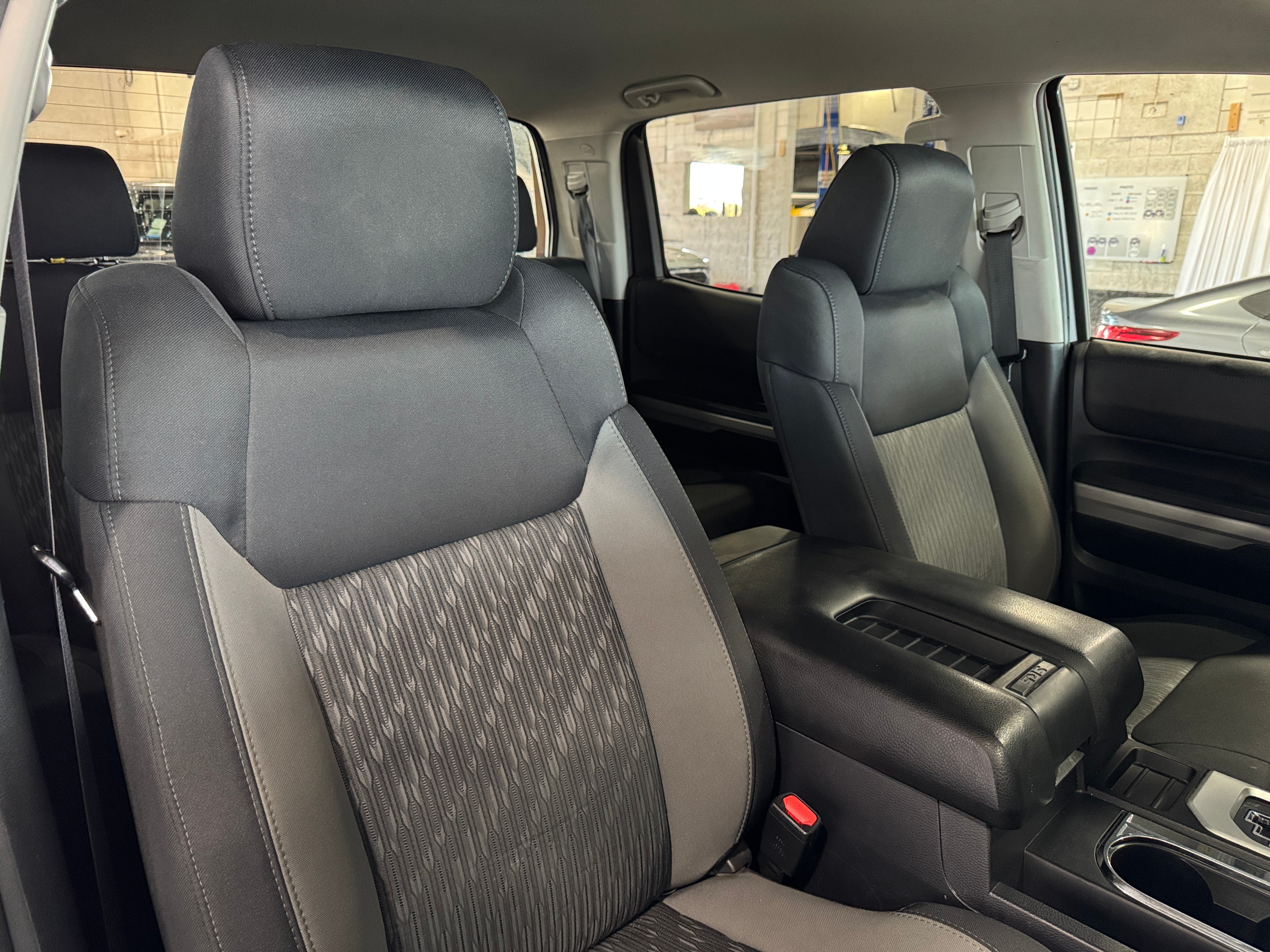 2021 Toyota Tundra SR5 2