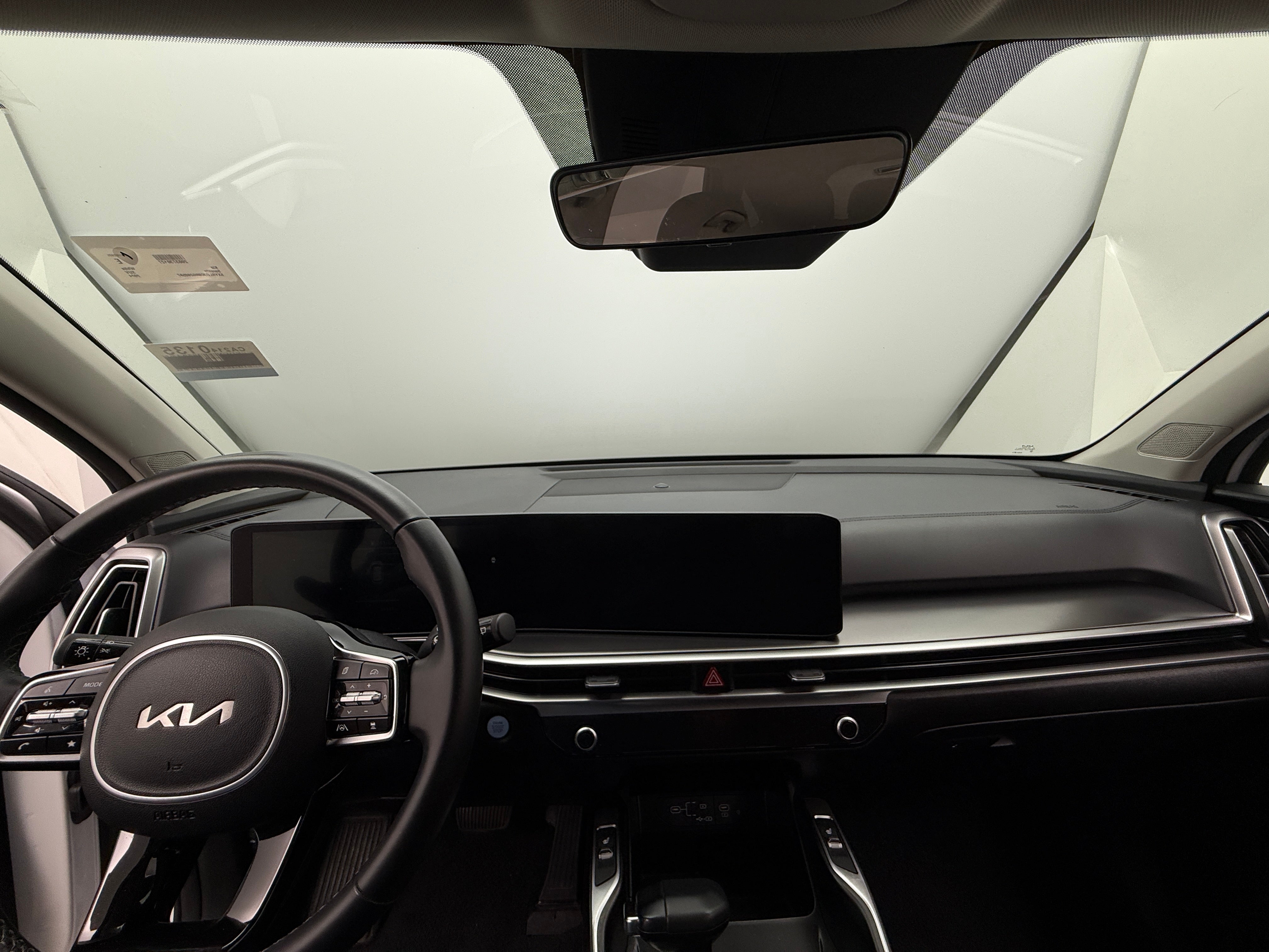 2024 Kia Sorento S 2