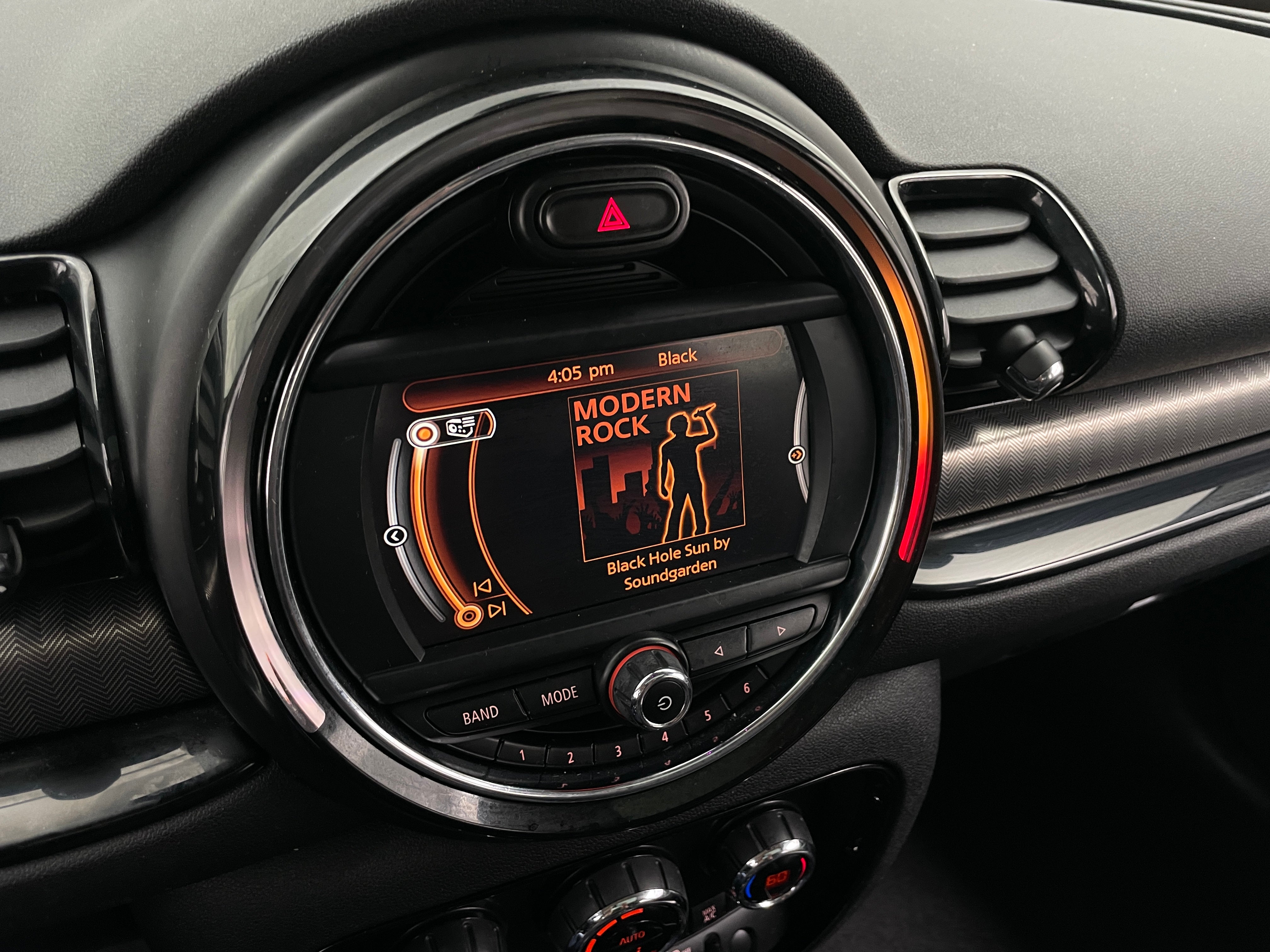 2016 MINI Cooper Clubman  3