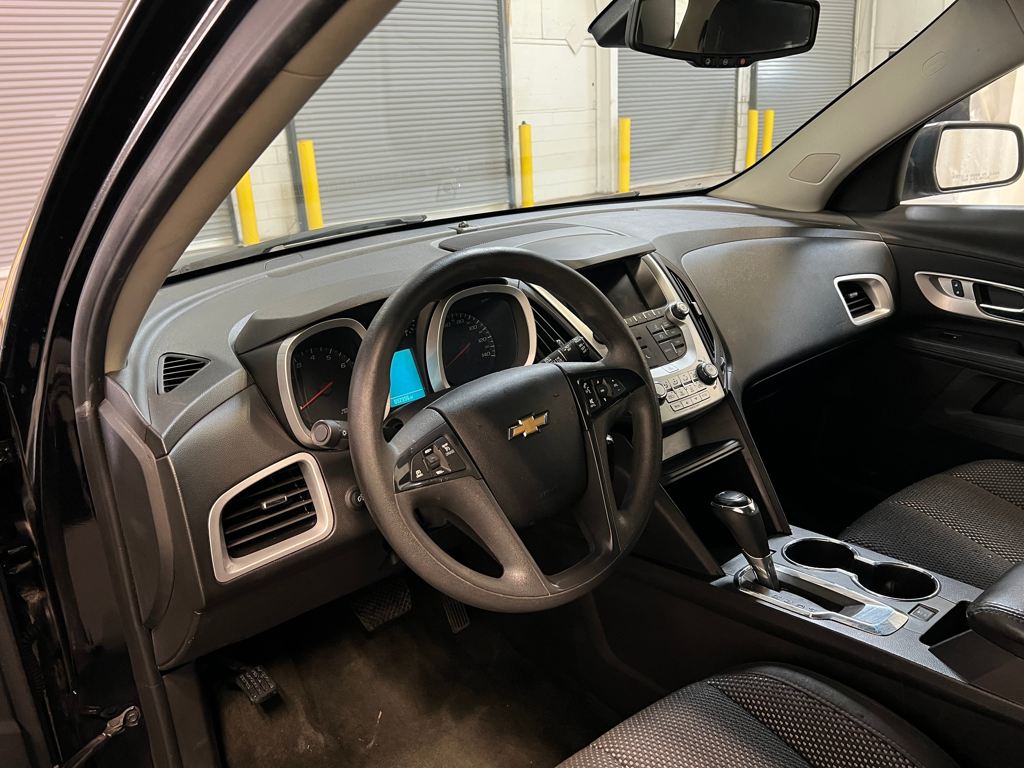 2017 Chevrolet Equinox LS 3