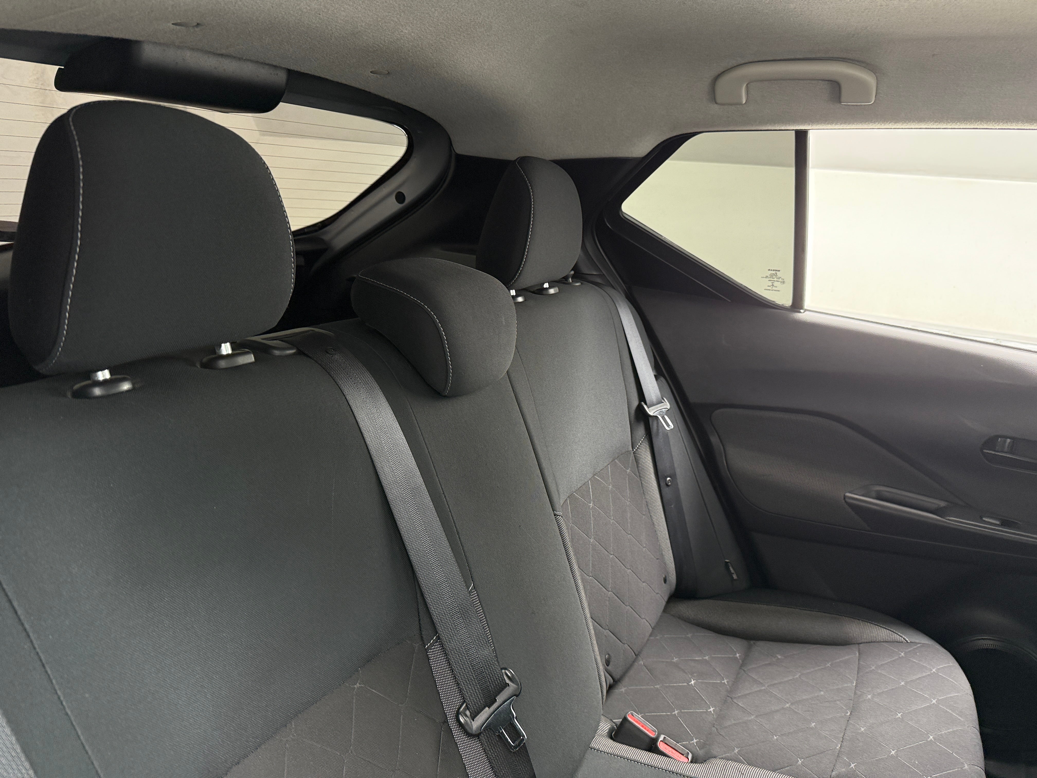 2020 Nissan Kicks S 6