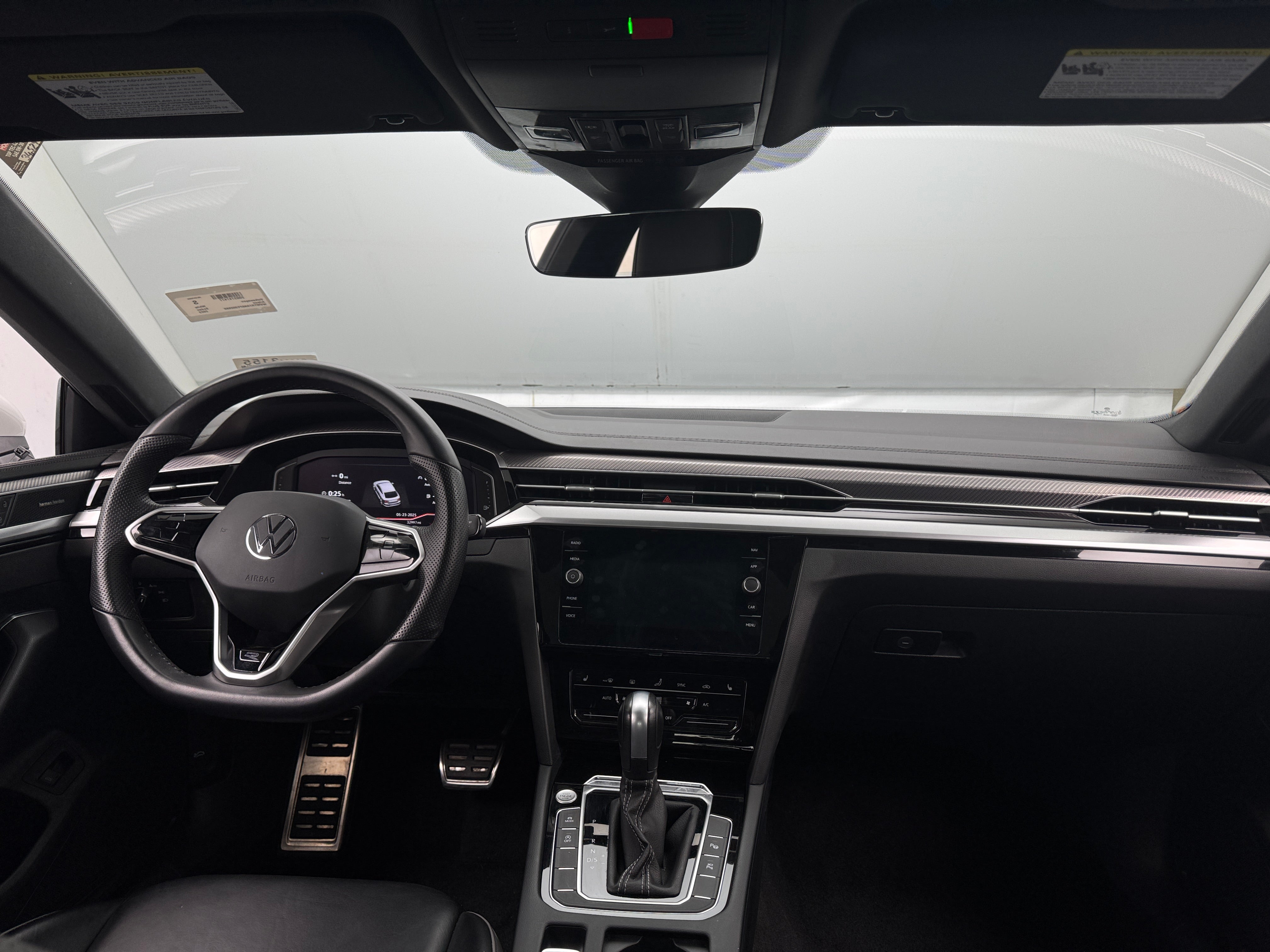 2023 Volkswagen Arteon SEL Premium R-Line 2