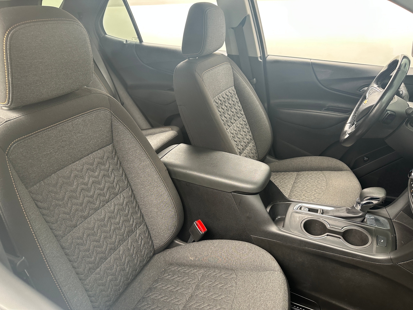 Thumbnail: 2022 Chevrolet Equinox - 2