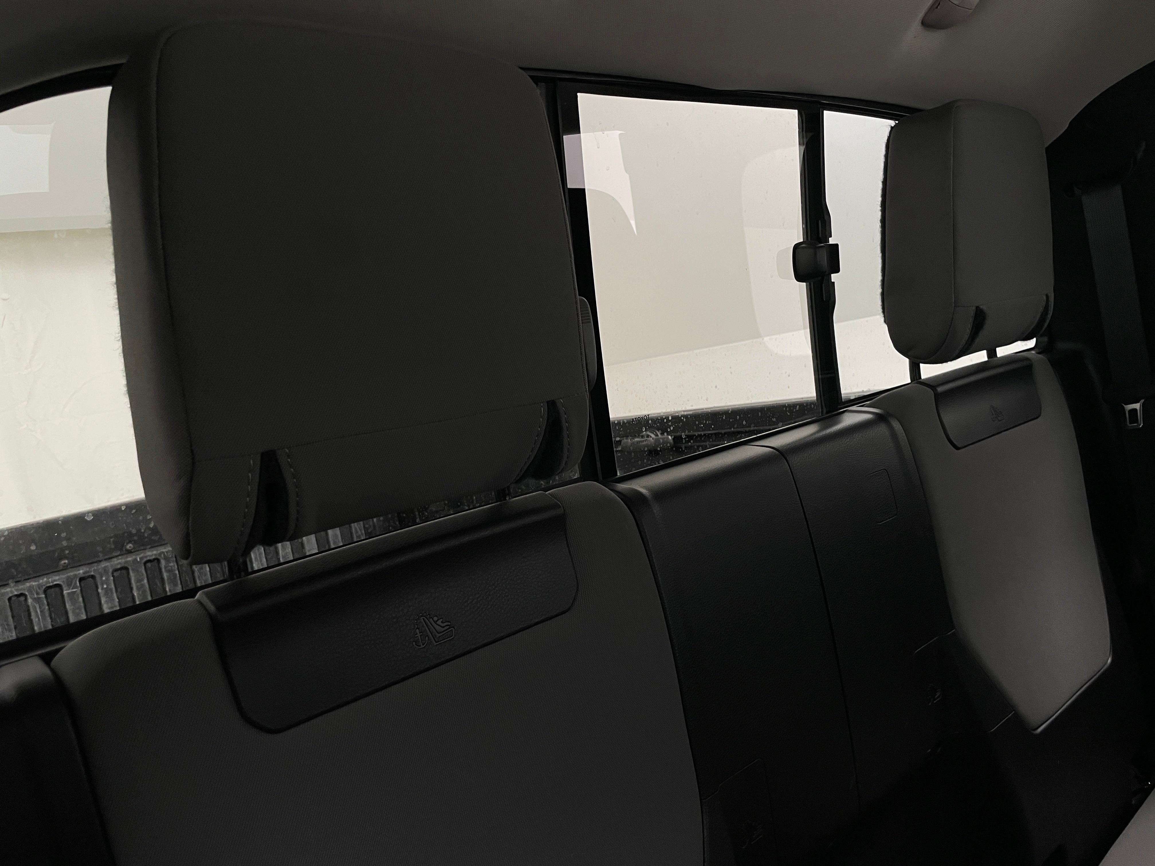 2022 Toyota Tacoma SR 6