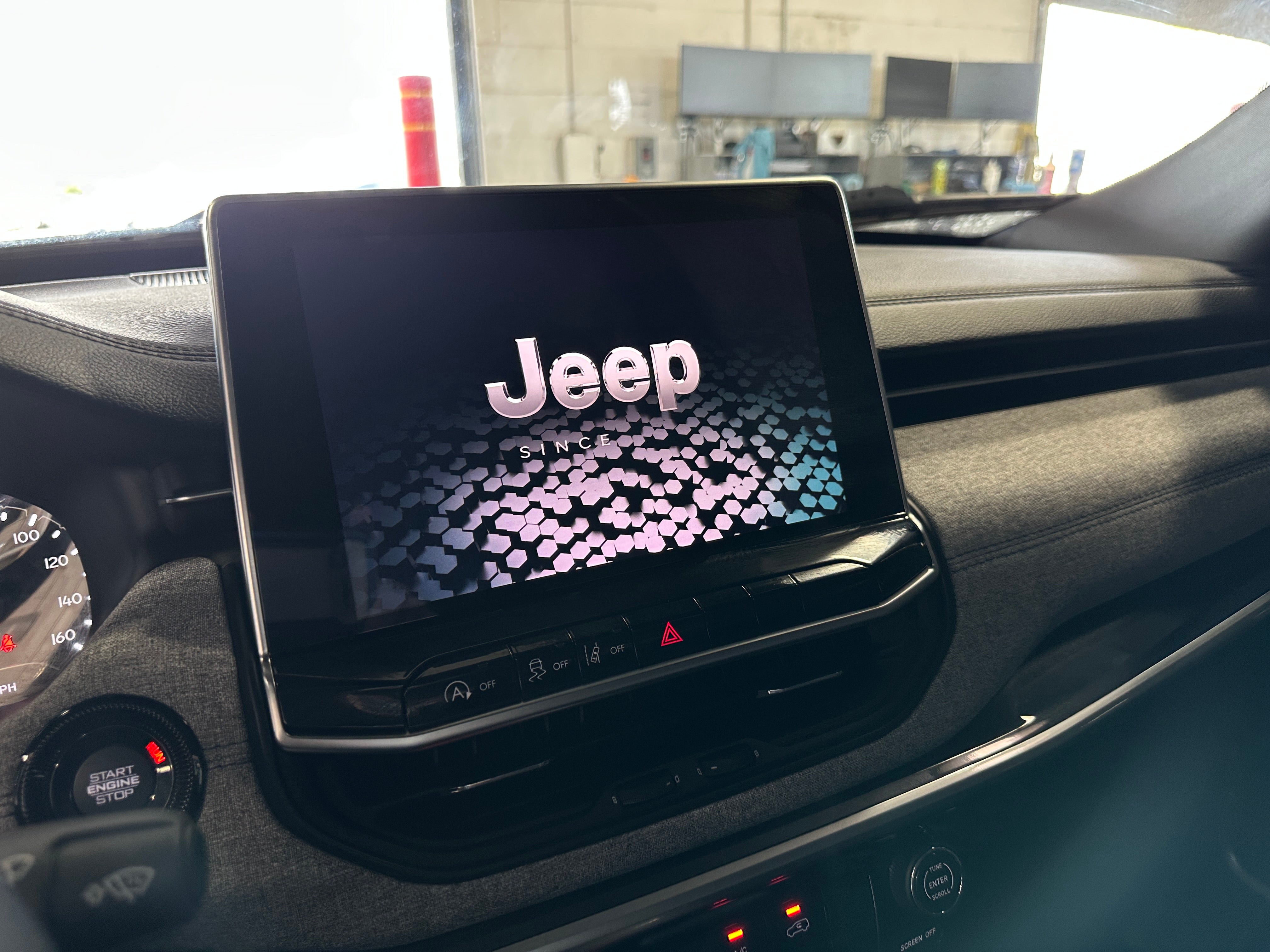 2024 Jeep Compass Latitude 3