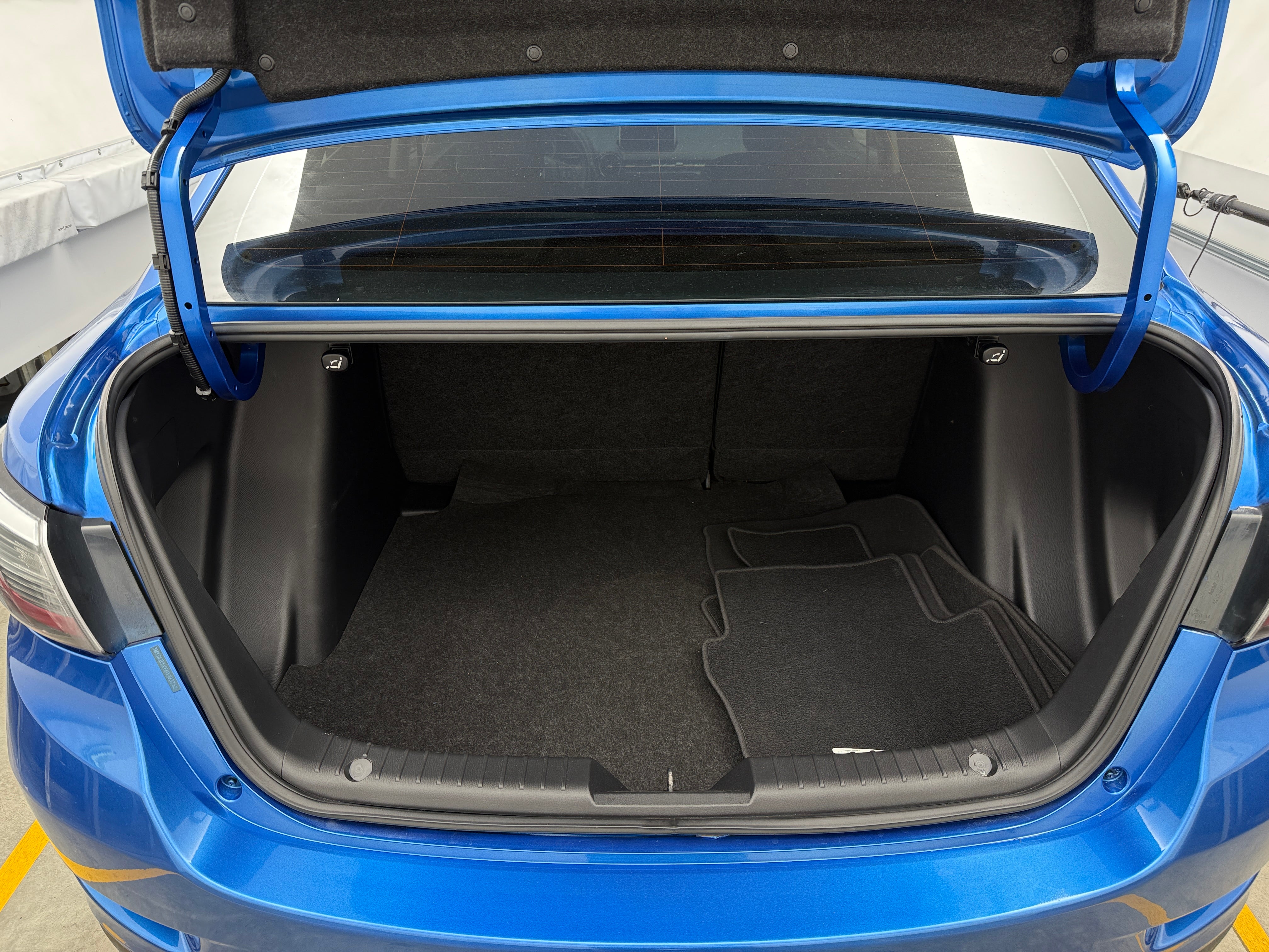 2017 Toyota Yaris iA Base 7