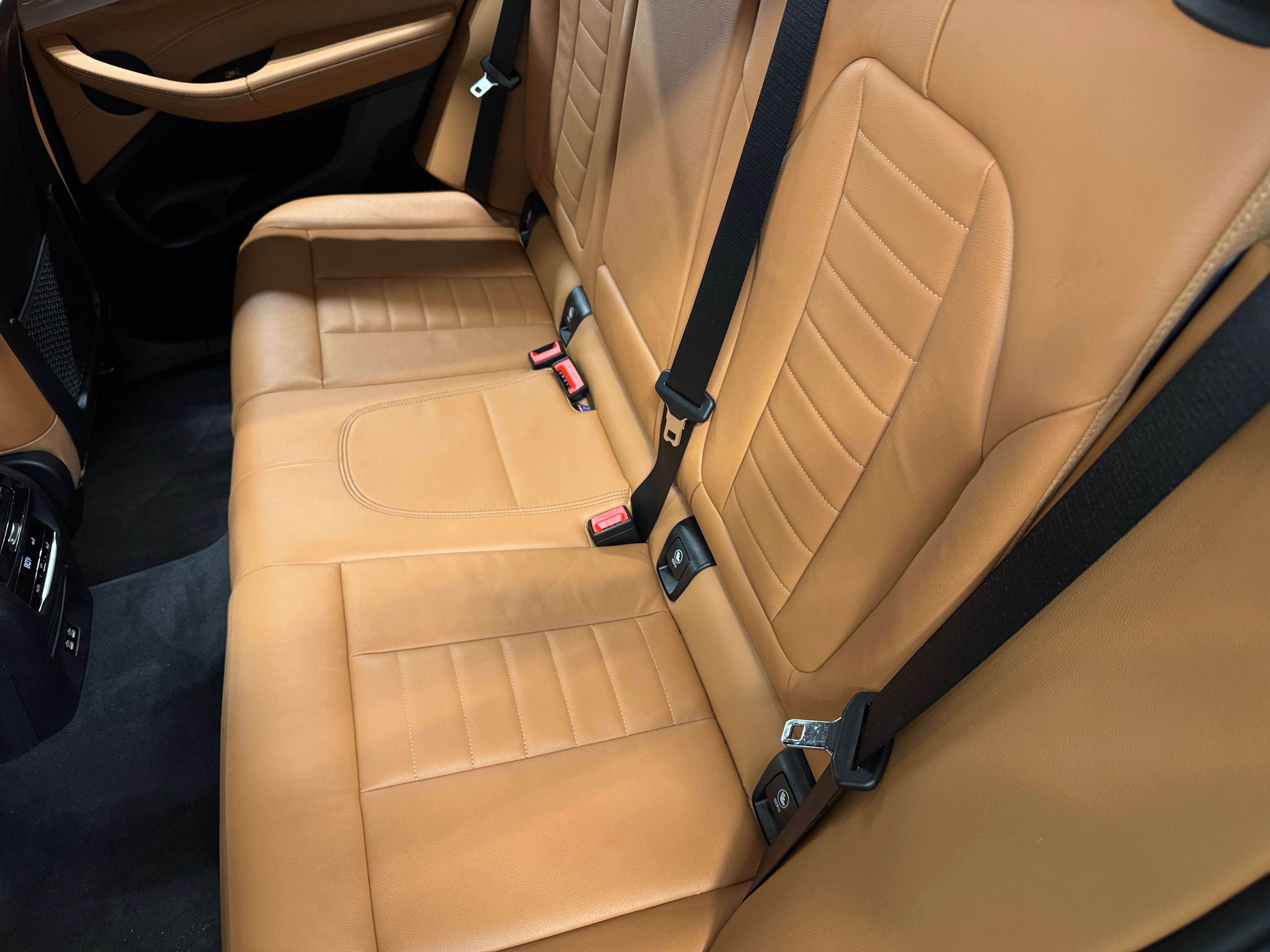 2021 BMW X3 xDrive30i 5