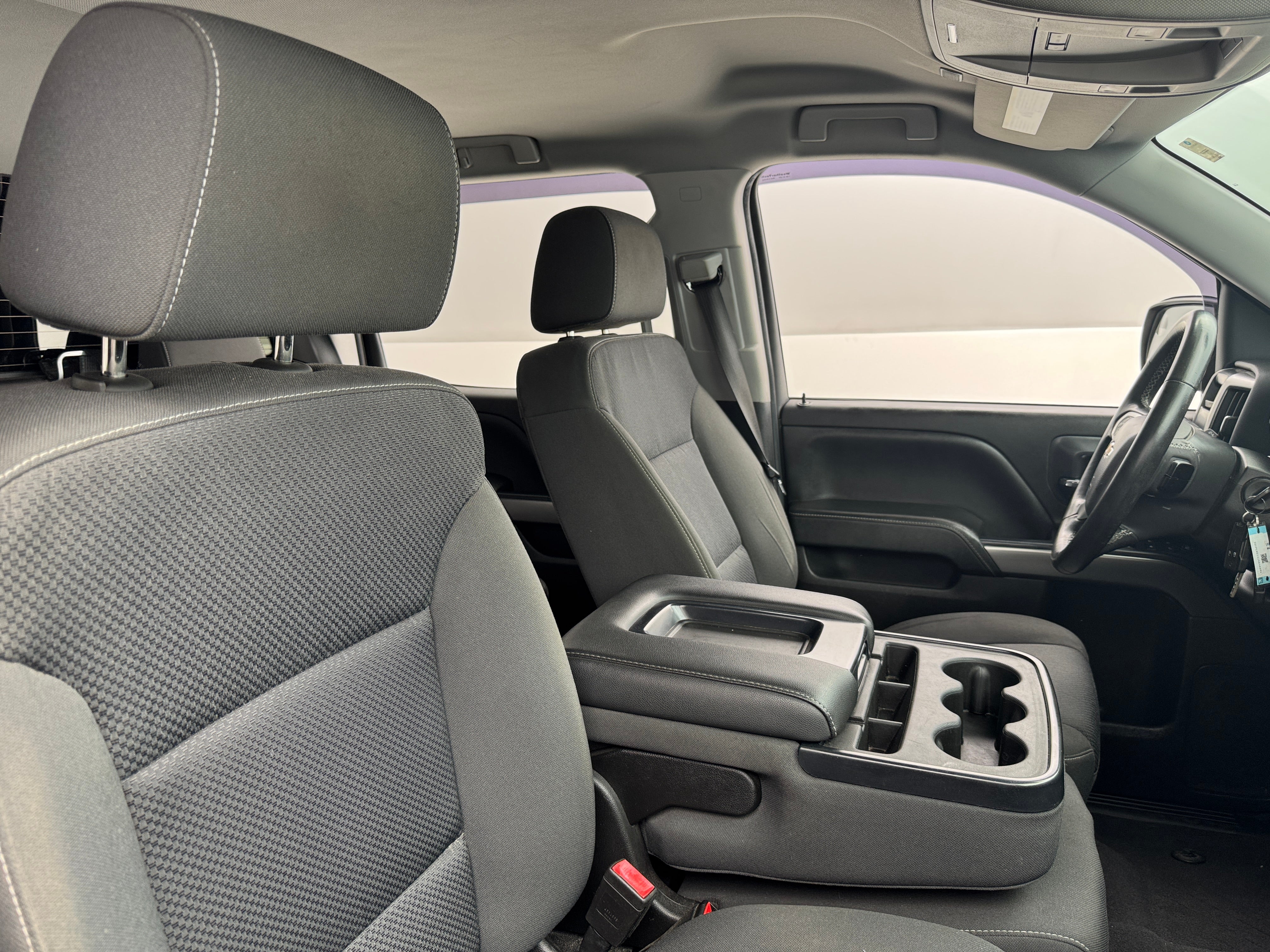 2018 Chevrolet Silverado 1500 LT 2