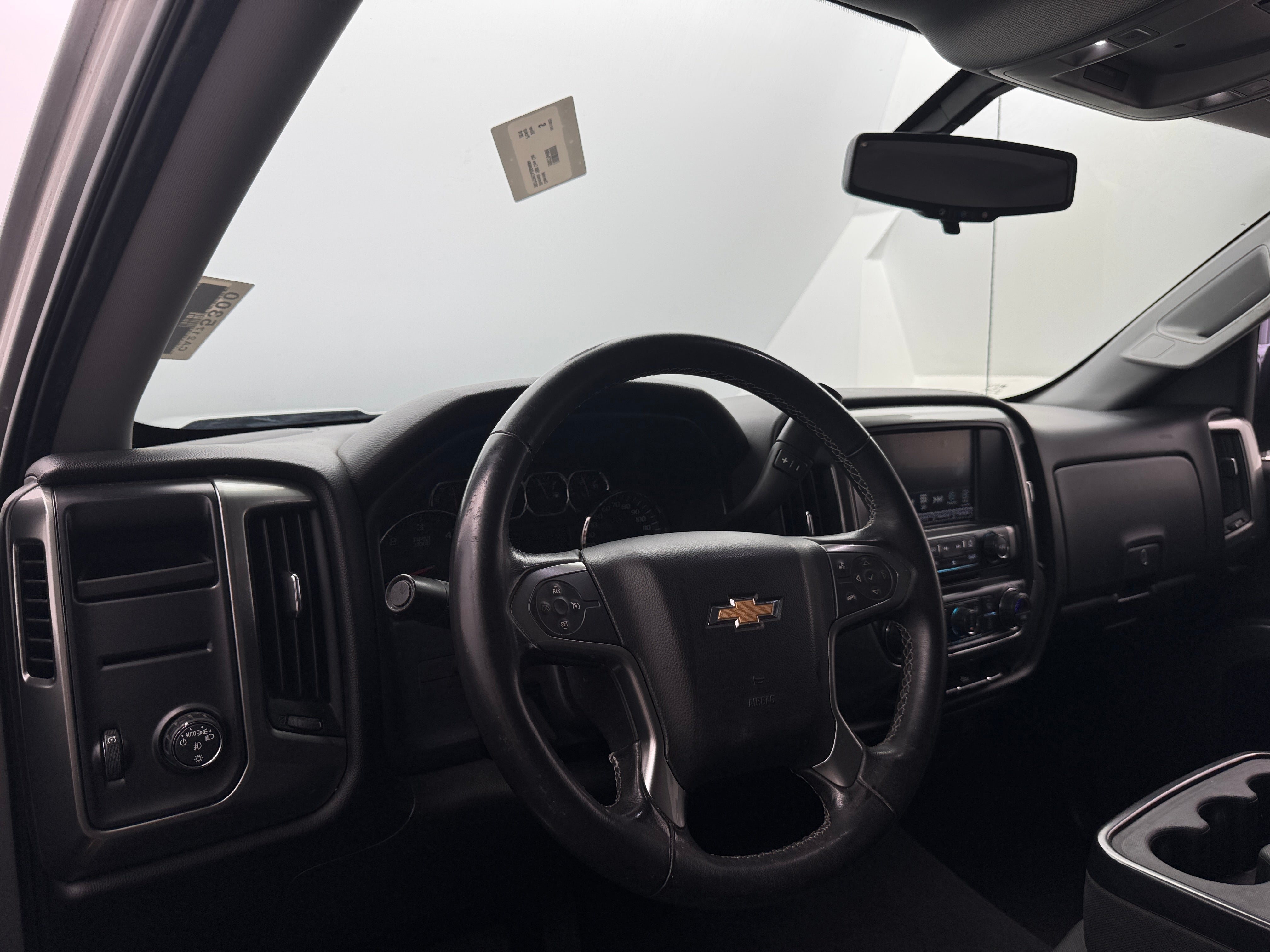 2018 Chevrolet Silverado 1500 LT 3
