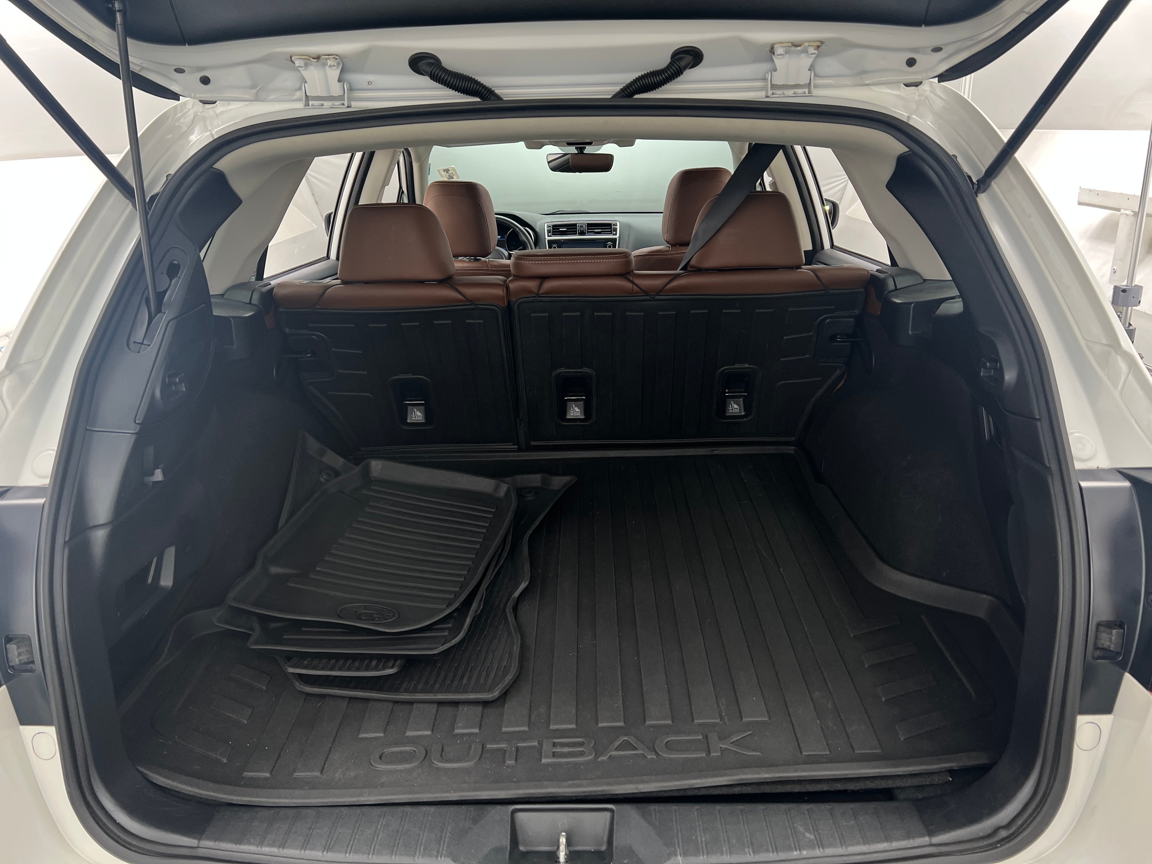 2019 Subaru Outback 2.5i Touring 6