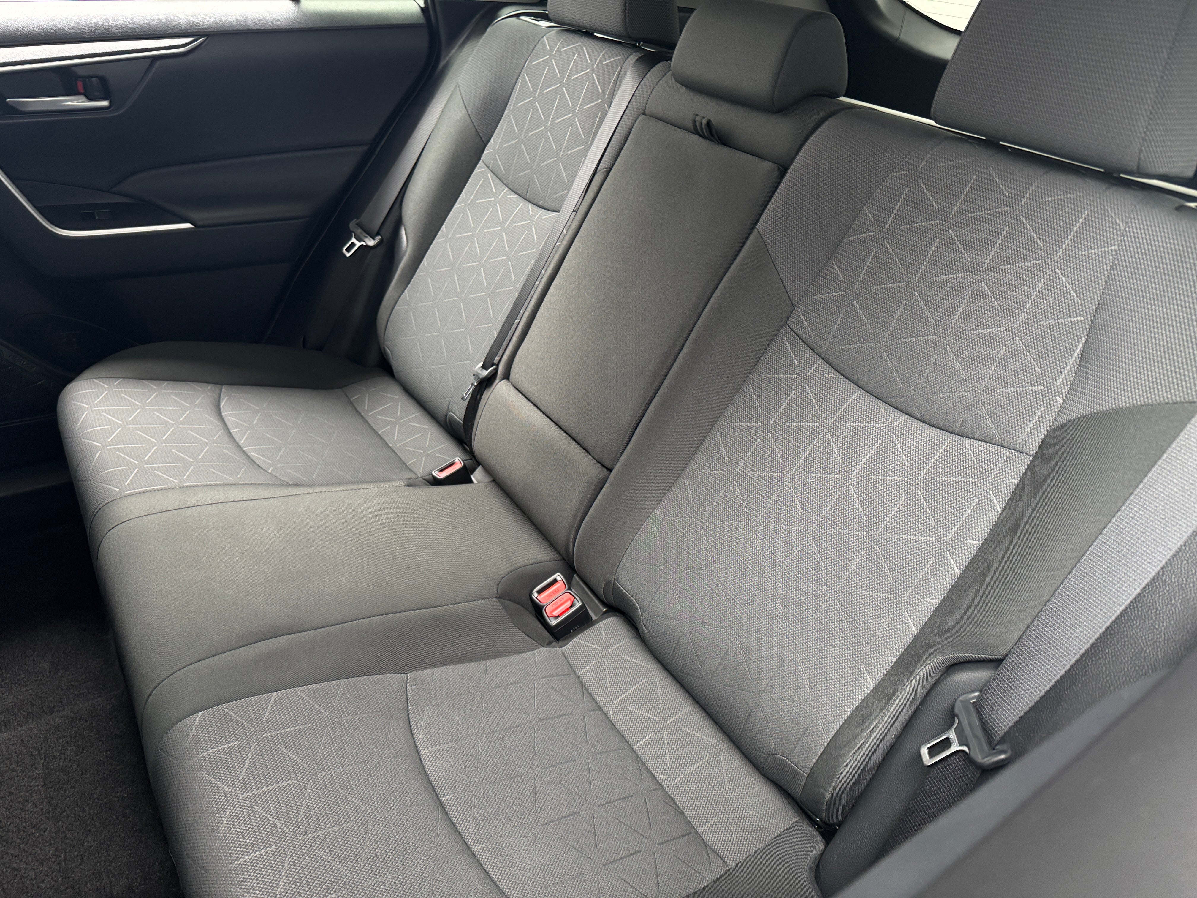 2024 Toyota RAV4 XLE 6