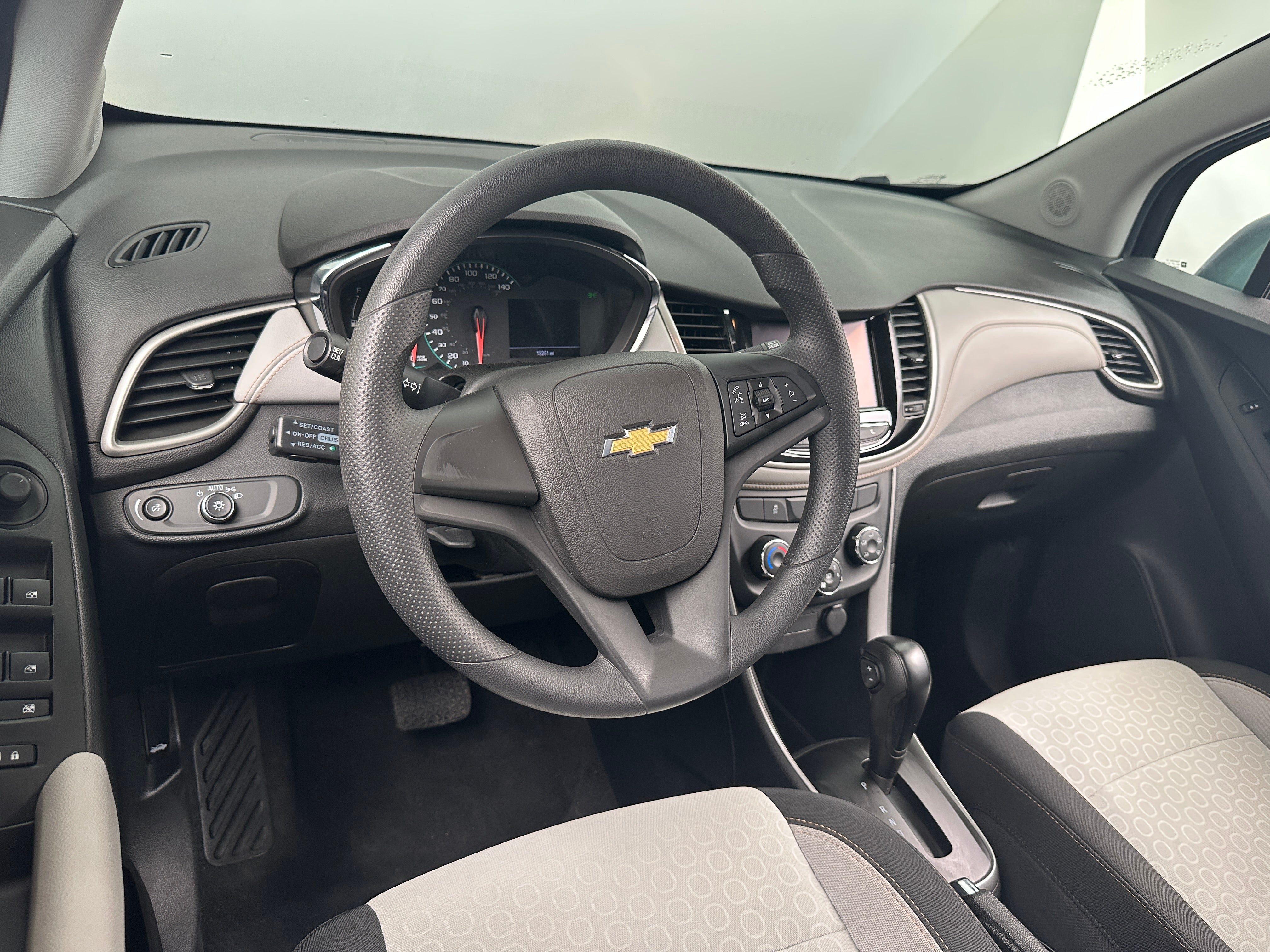 2020 Chevrolet Trax LS 3