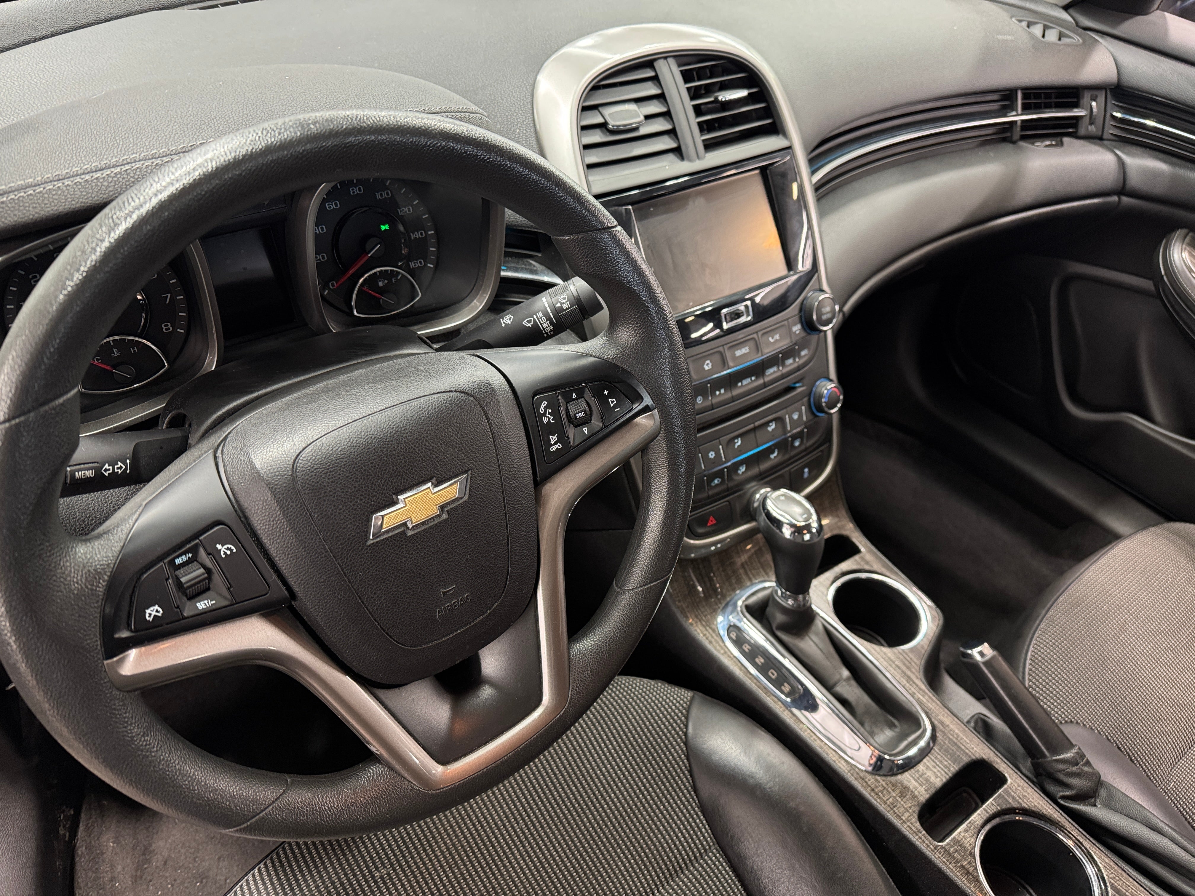 2015 Chevrolet Malibu LT 3