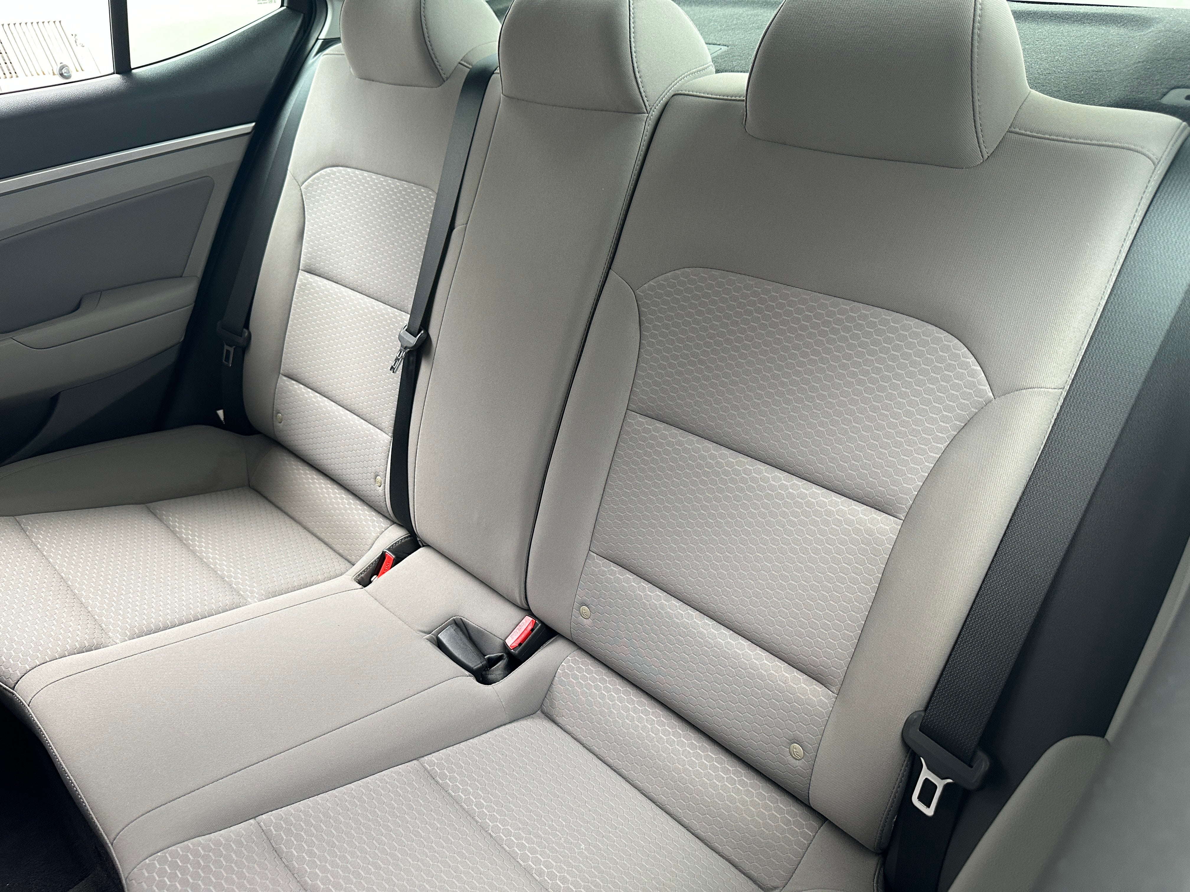 2020 Hyundai Elantra SEL 6