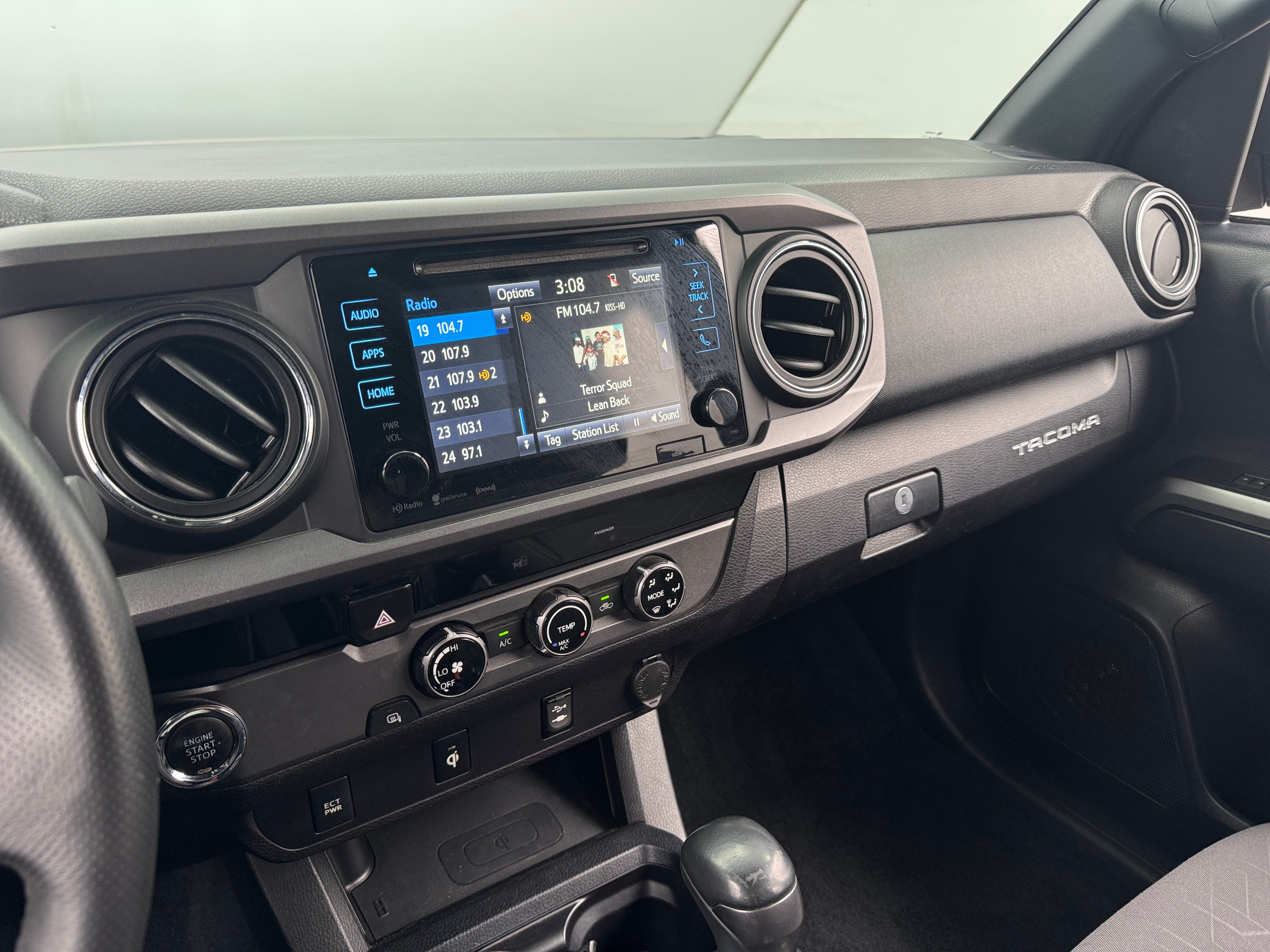 2017 Toyota Tacoma TRD Off-Road 4