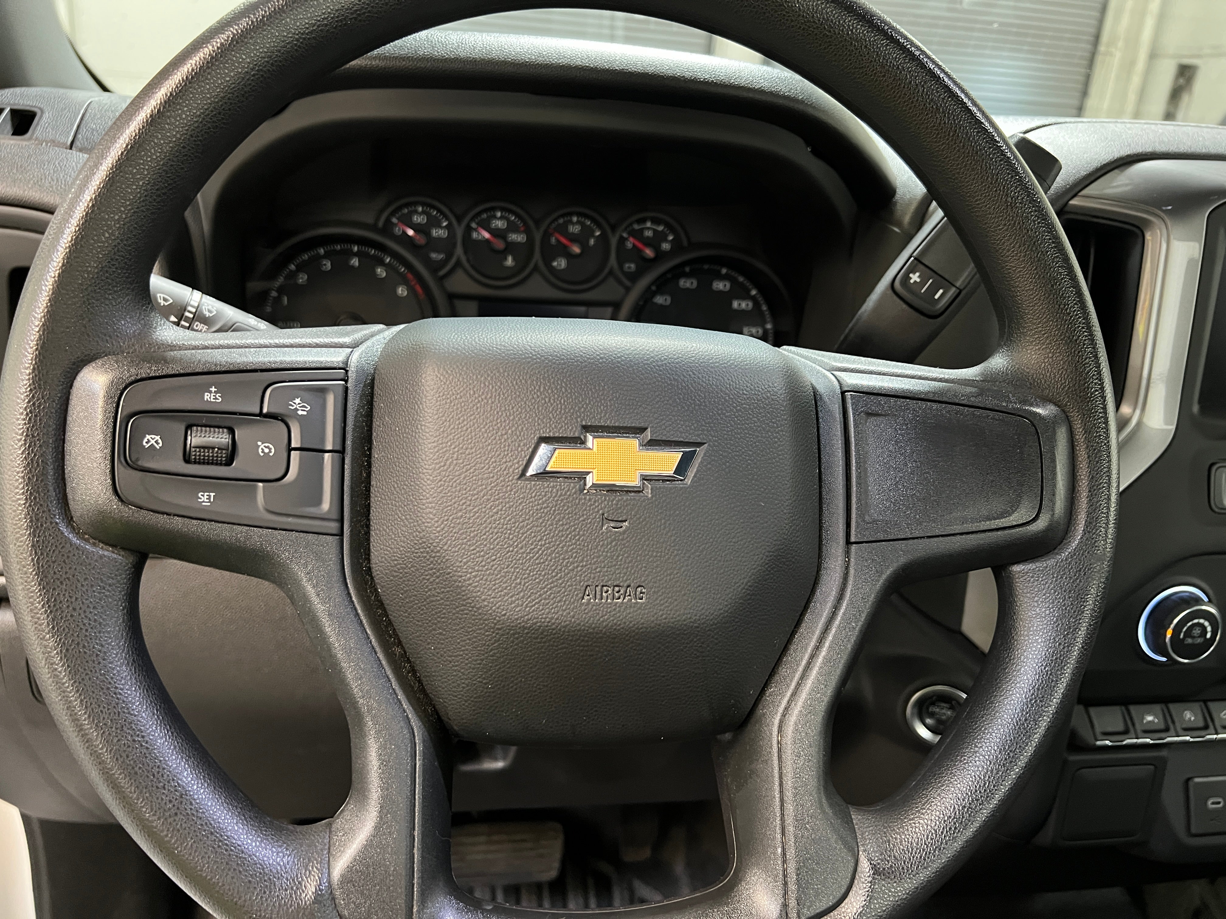 2024 Chevrolet Silverado 1500 Work Truck 5