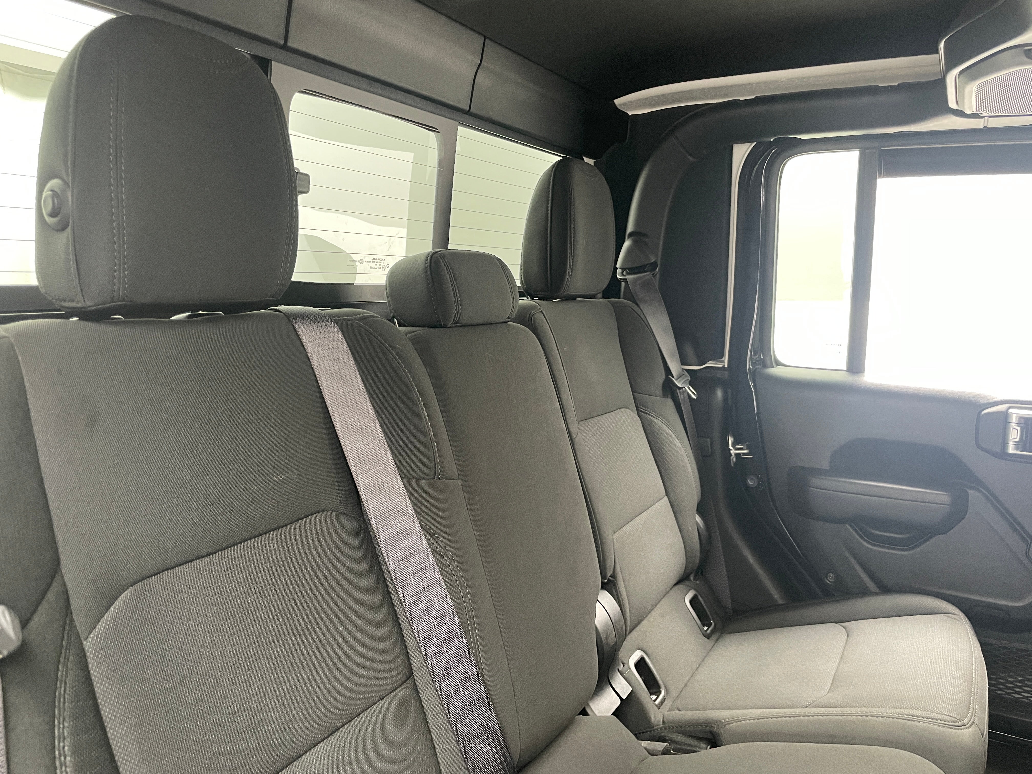 2023 Jeep Gladiator Willys 6