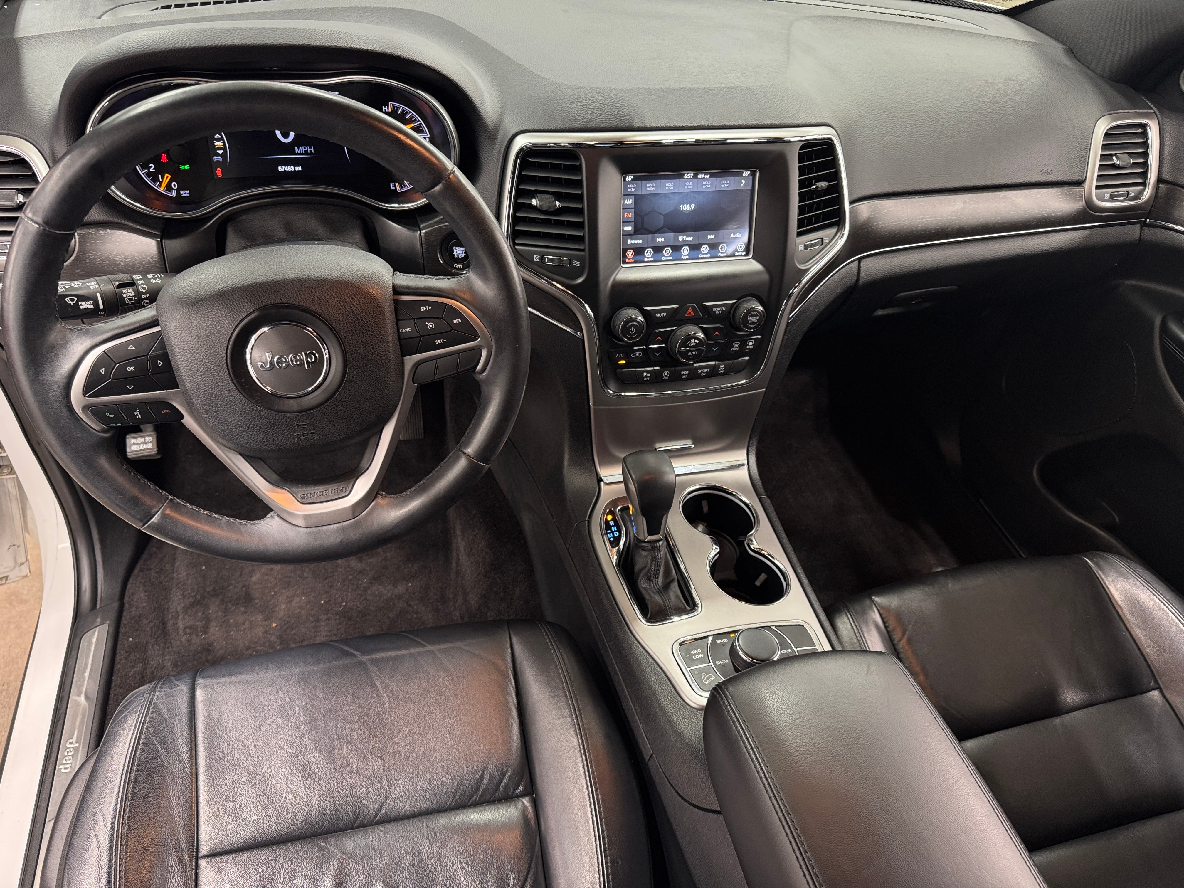 2018 Jeep Grand Cherokee Limited Edition 2