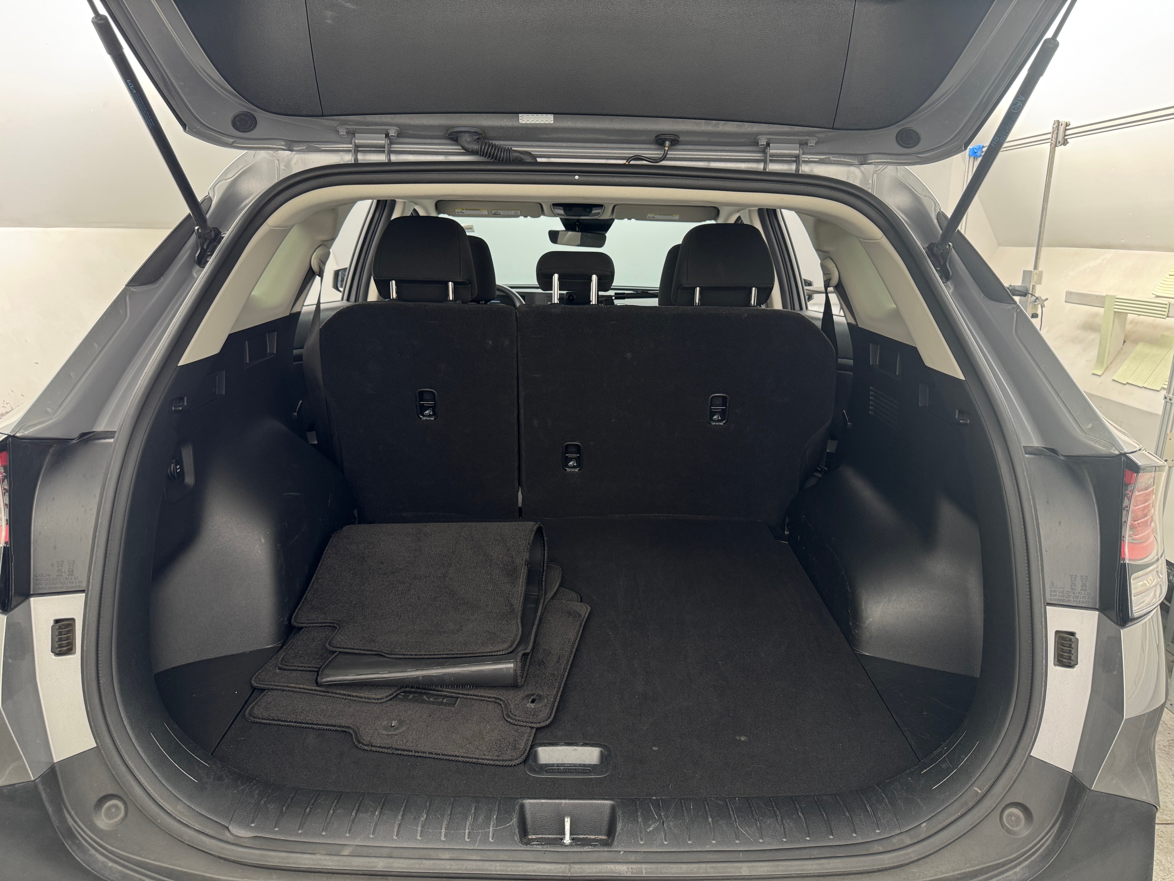 2024 Kia Sportage LX 7