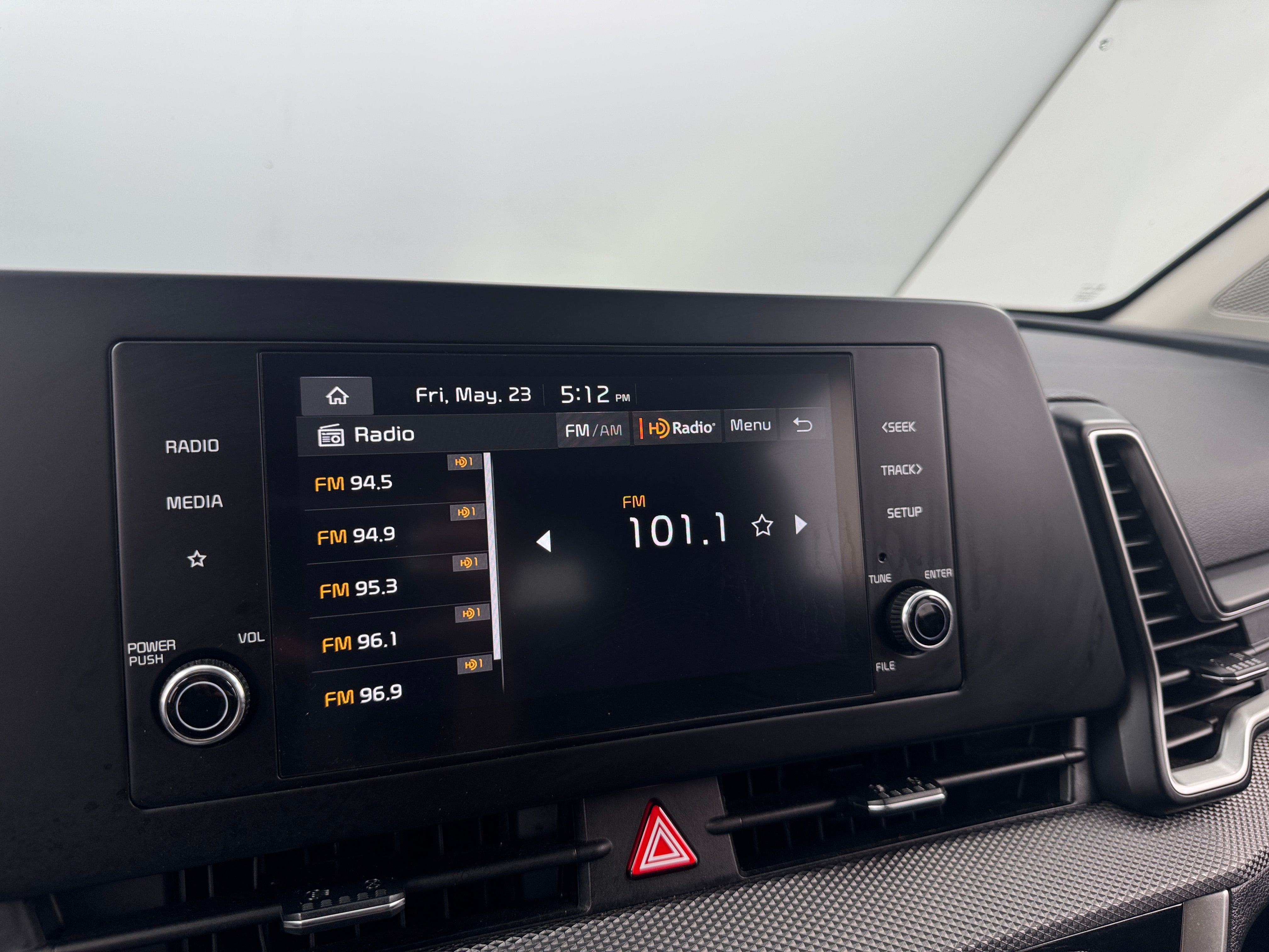 2024 Kia Sportage LX 4