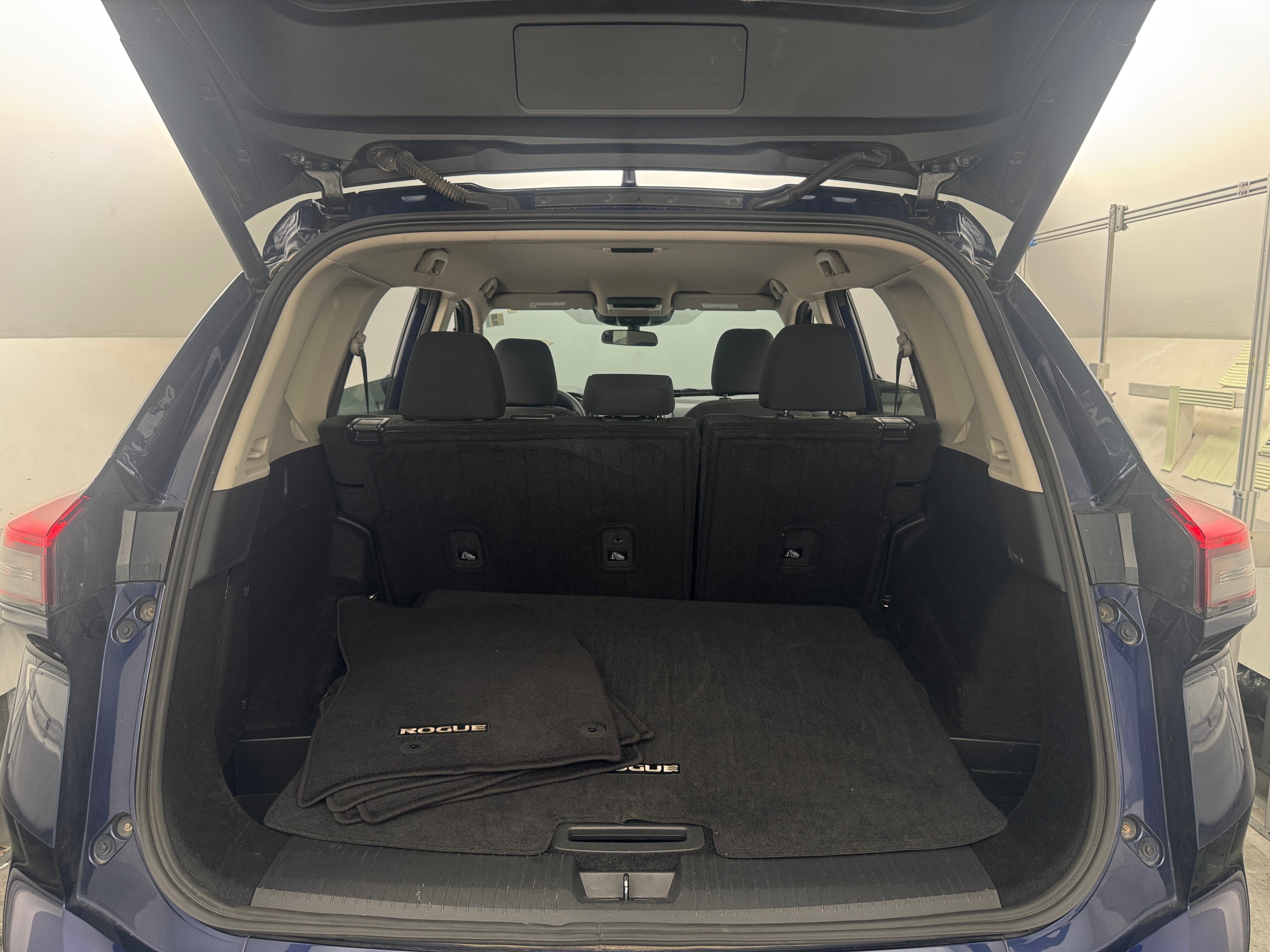 2024 Nissan Rogue SV 7
