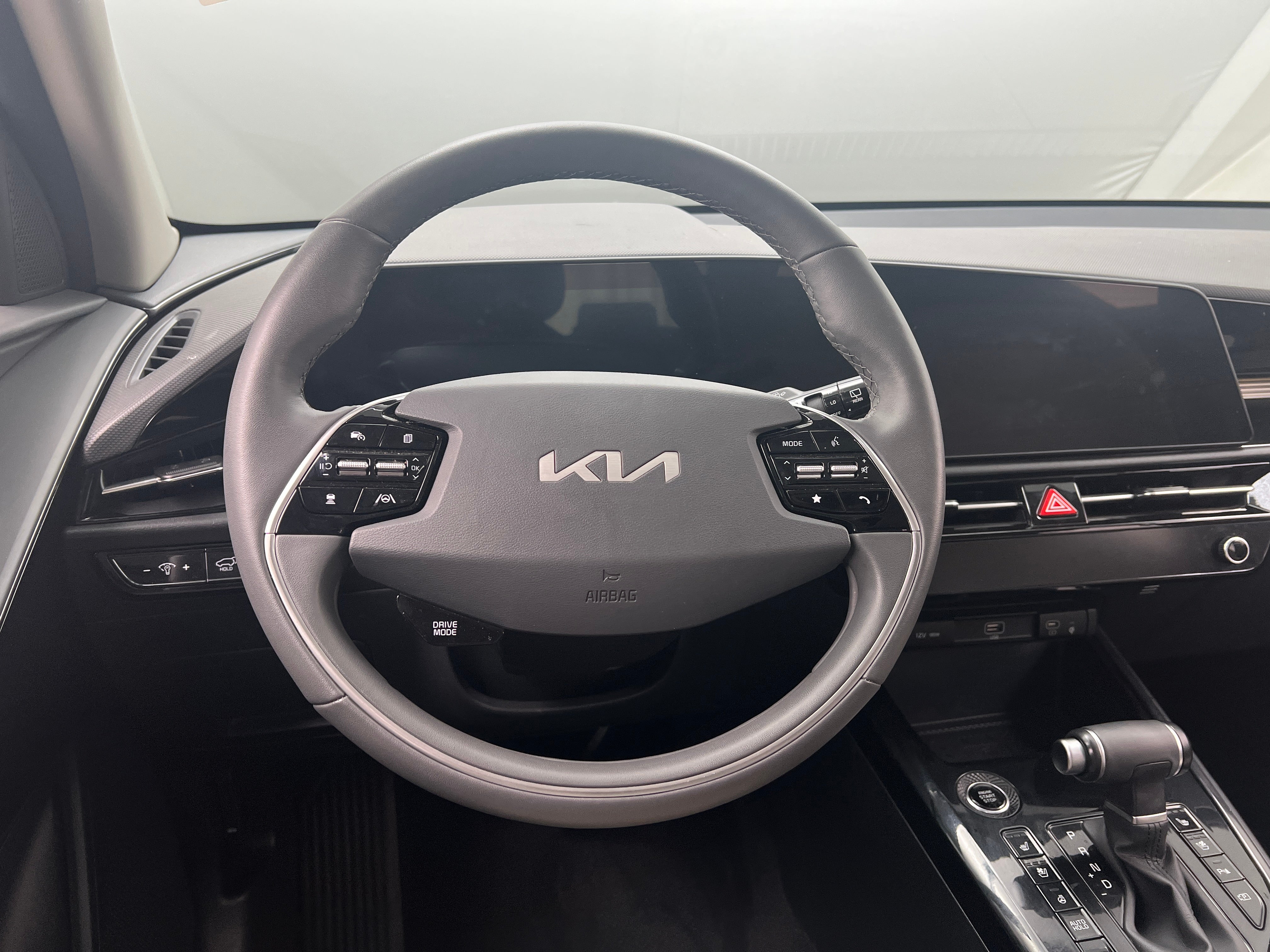 2024 Kia Niro SX 5
