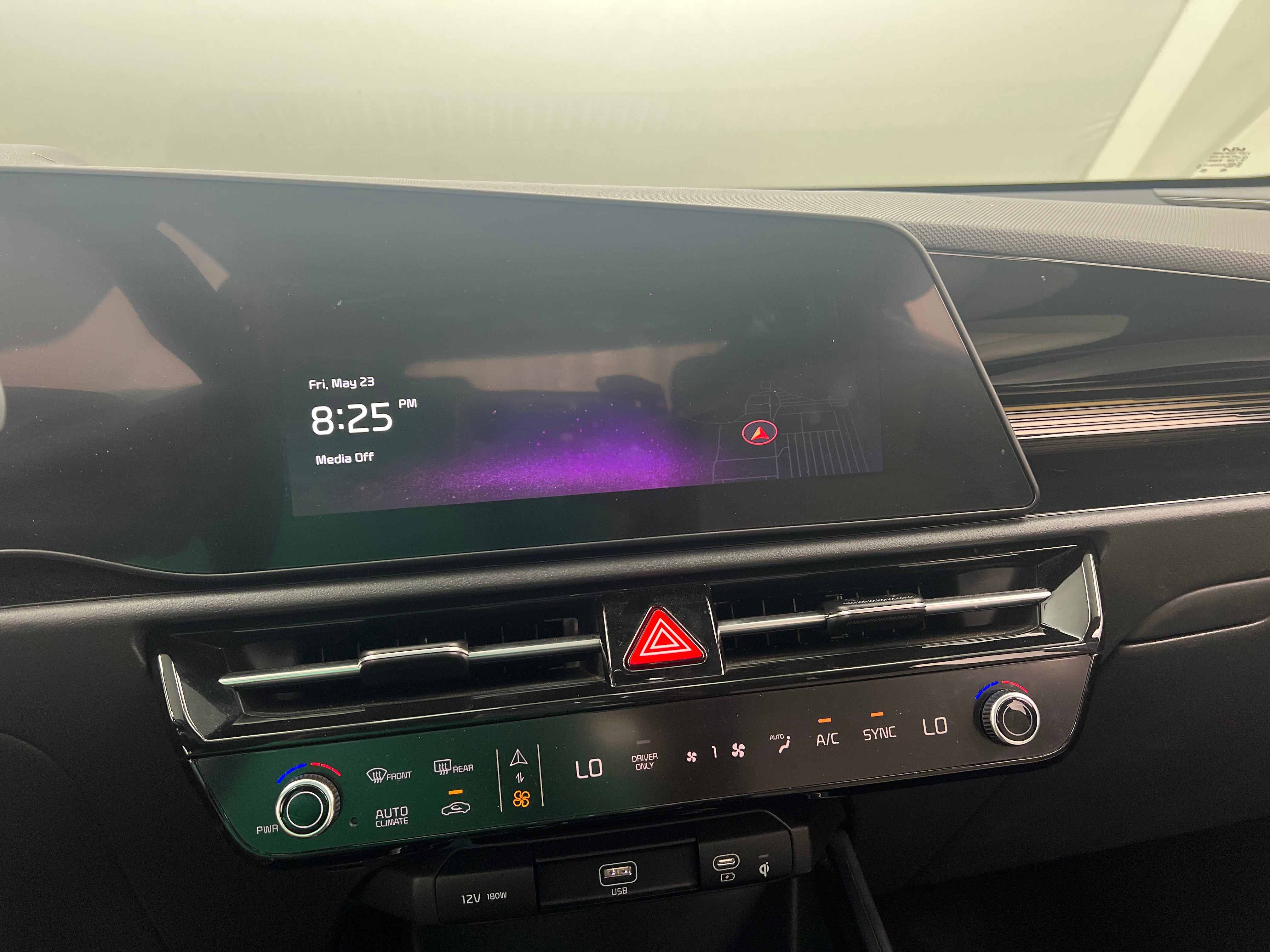 2024 Kia Niro SX 4