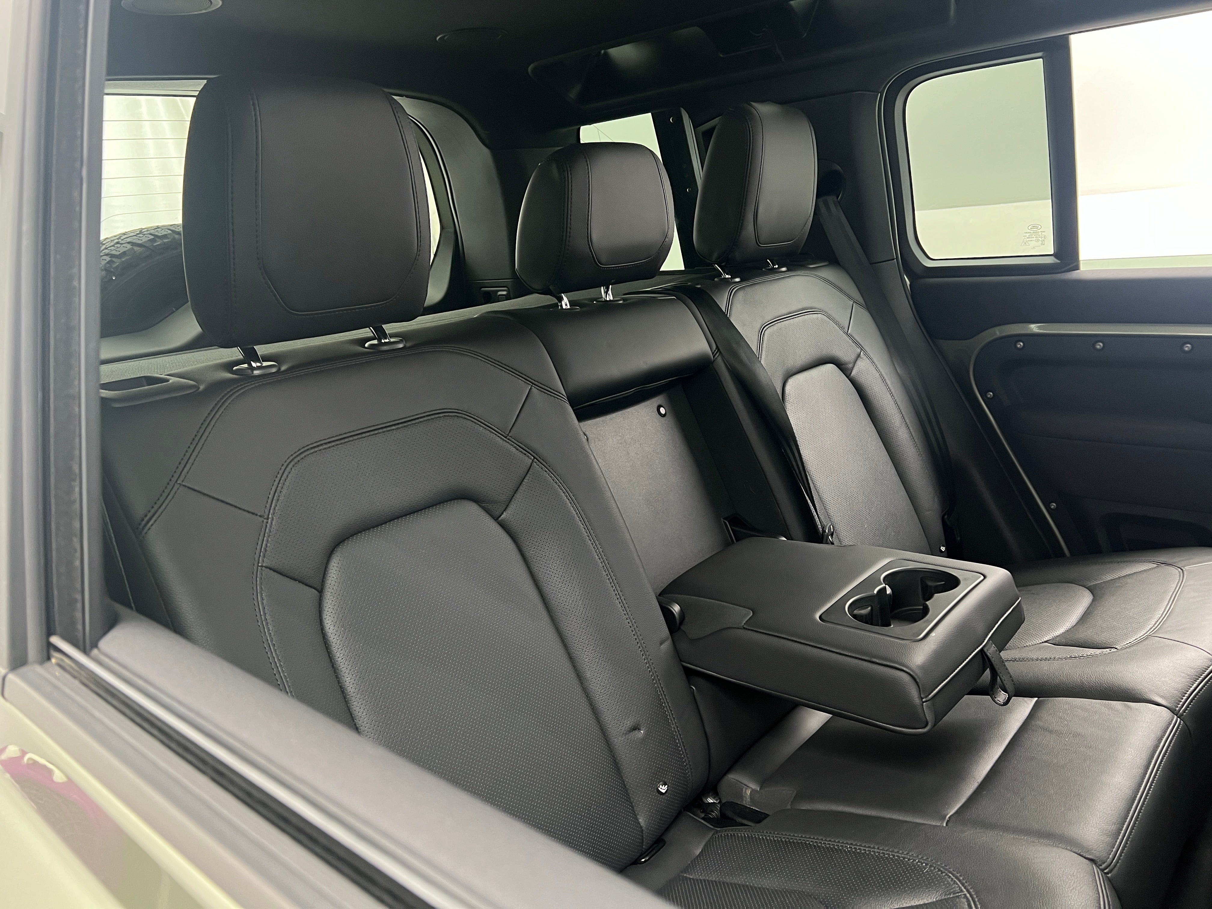 2023 Land Rover Defender 110 5