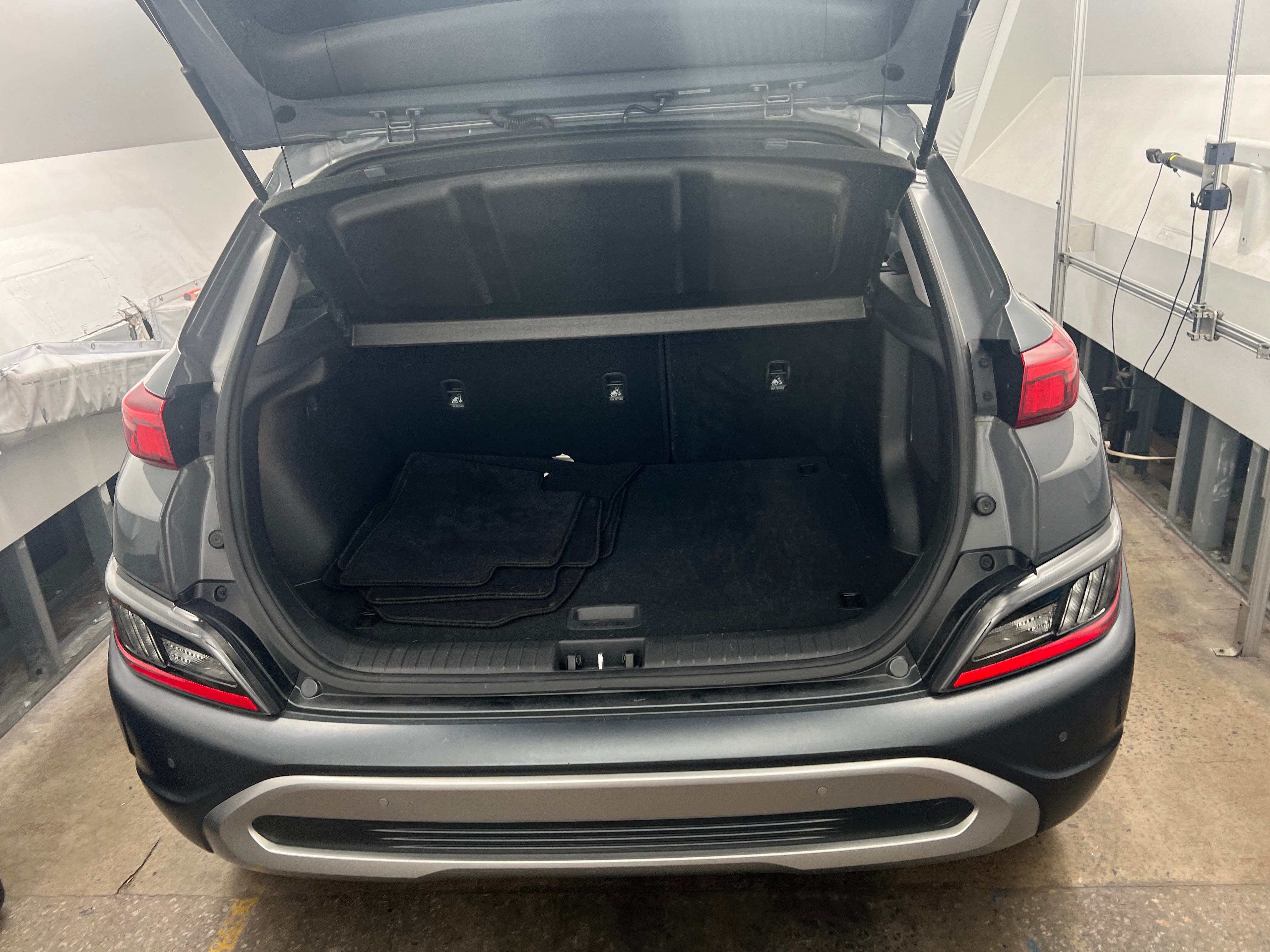 2023 Hyundai Kona Limited 6