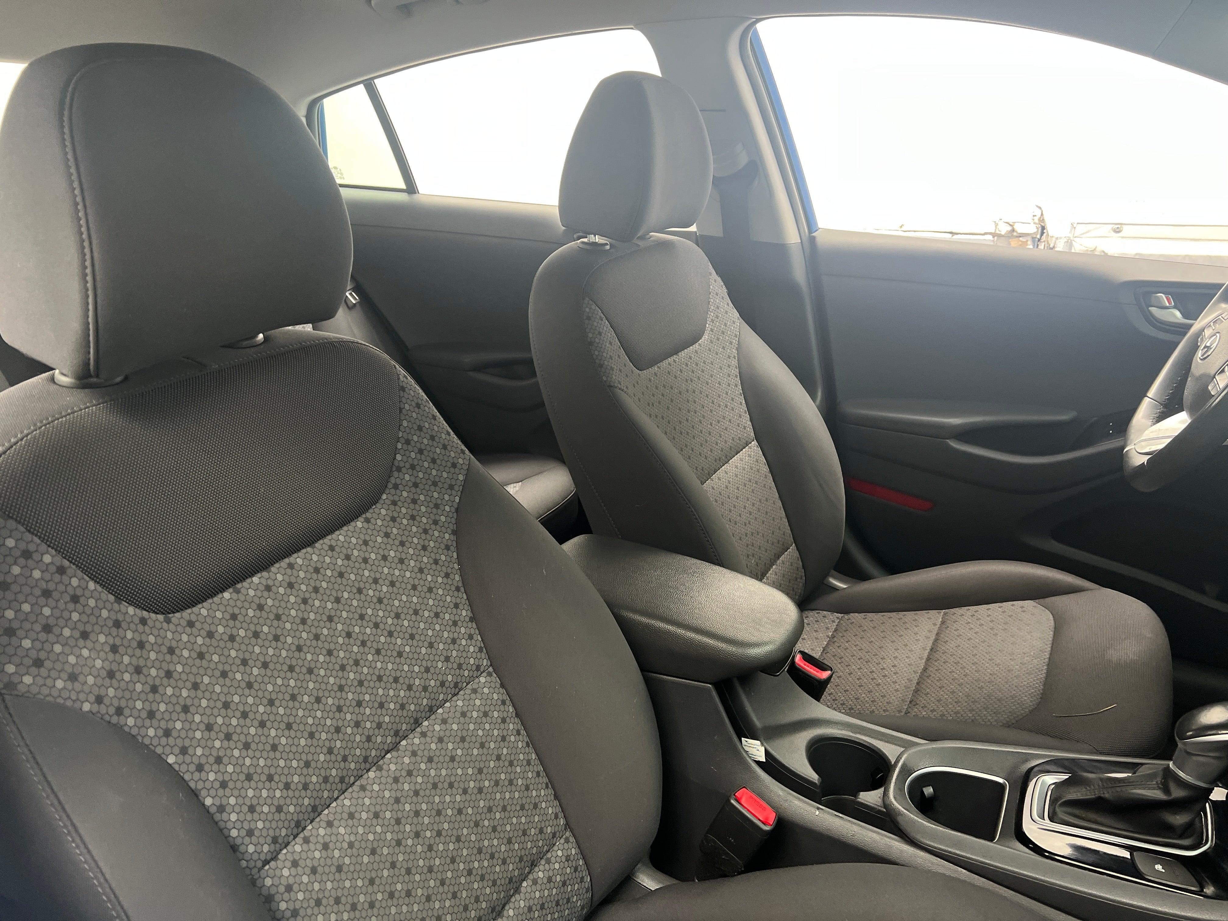 2018 Hyundai Ioniq SEL 2