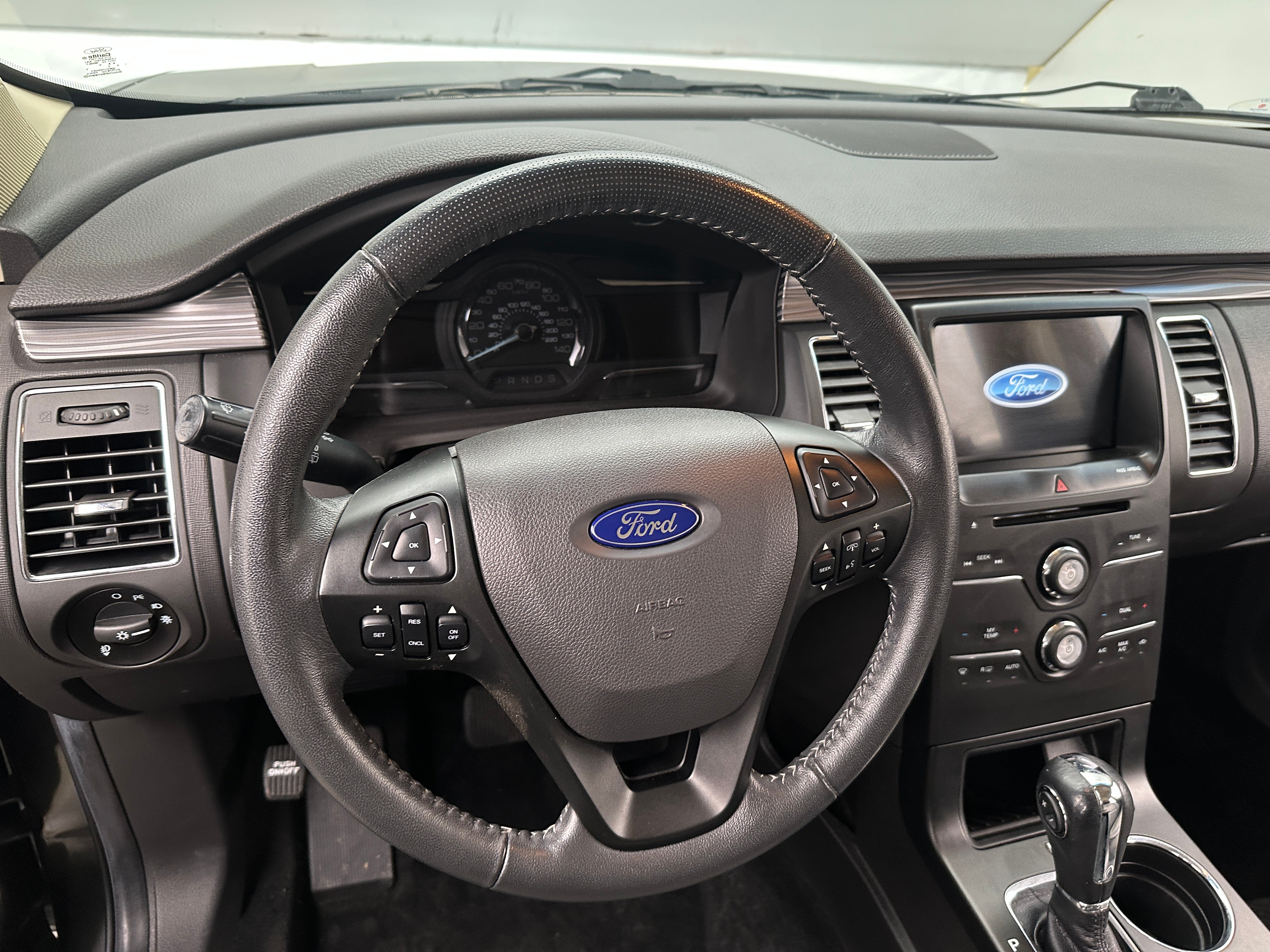 2019 Ford Flex SEL 4