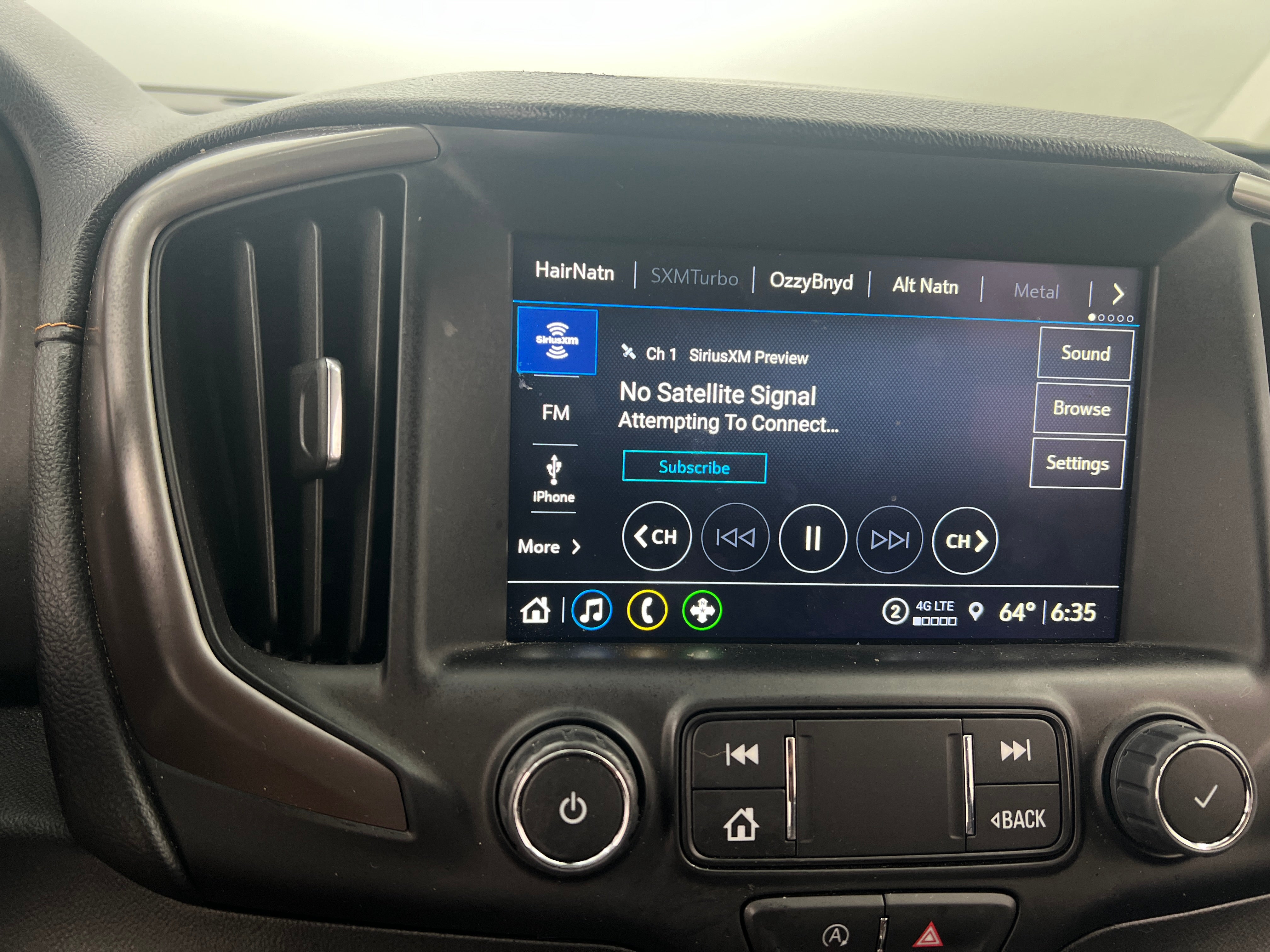 2022 GMC Terrain AT4 3