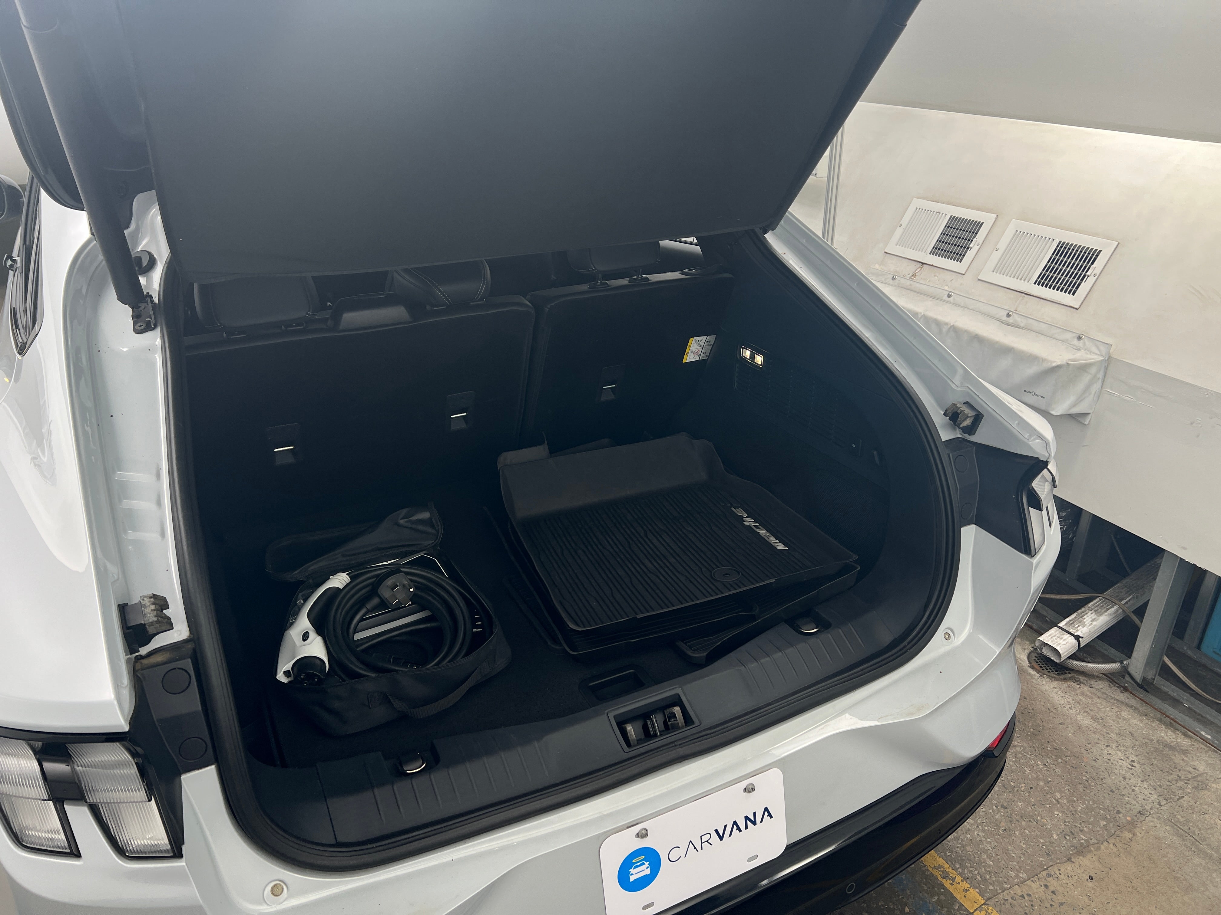 2021 Ford Mustang Mach-E Premium 6