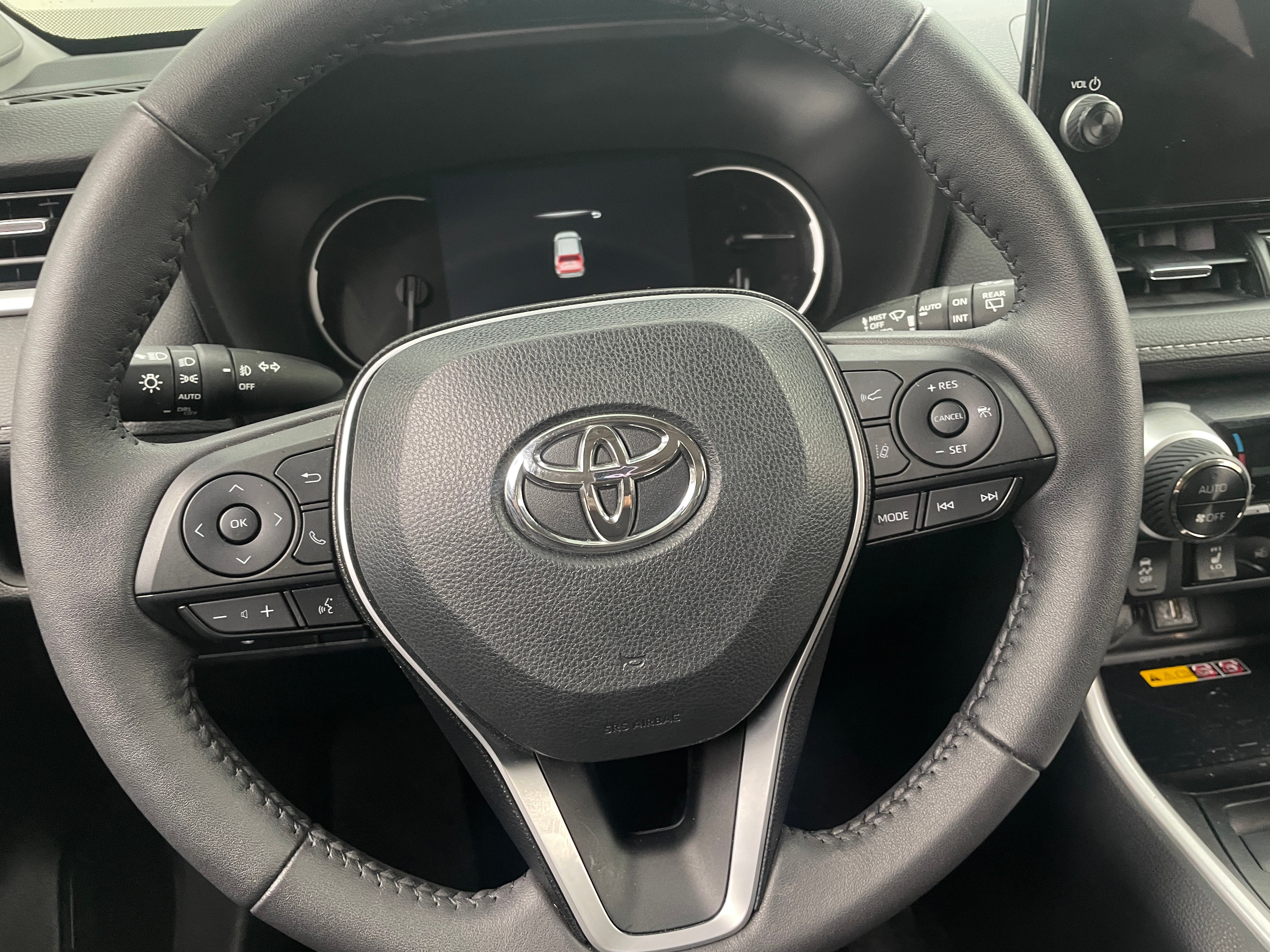 2023 Toyota RAV4 XLE Premium 4