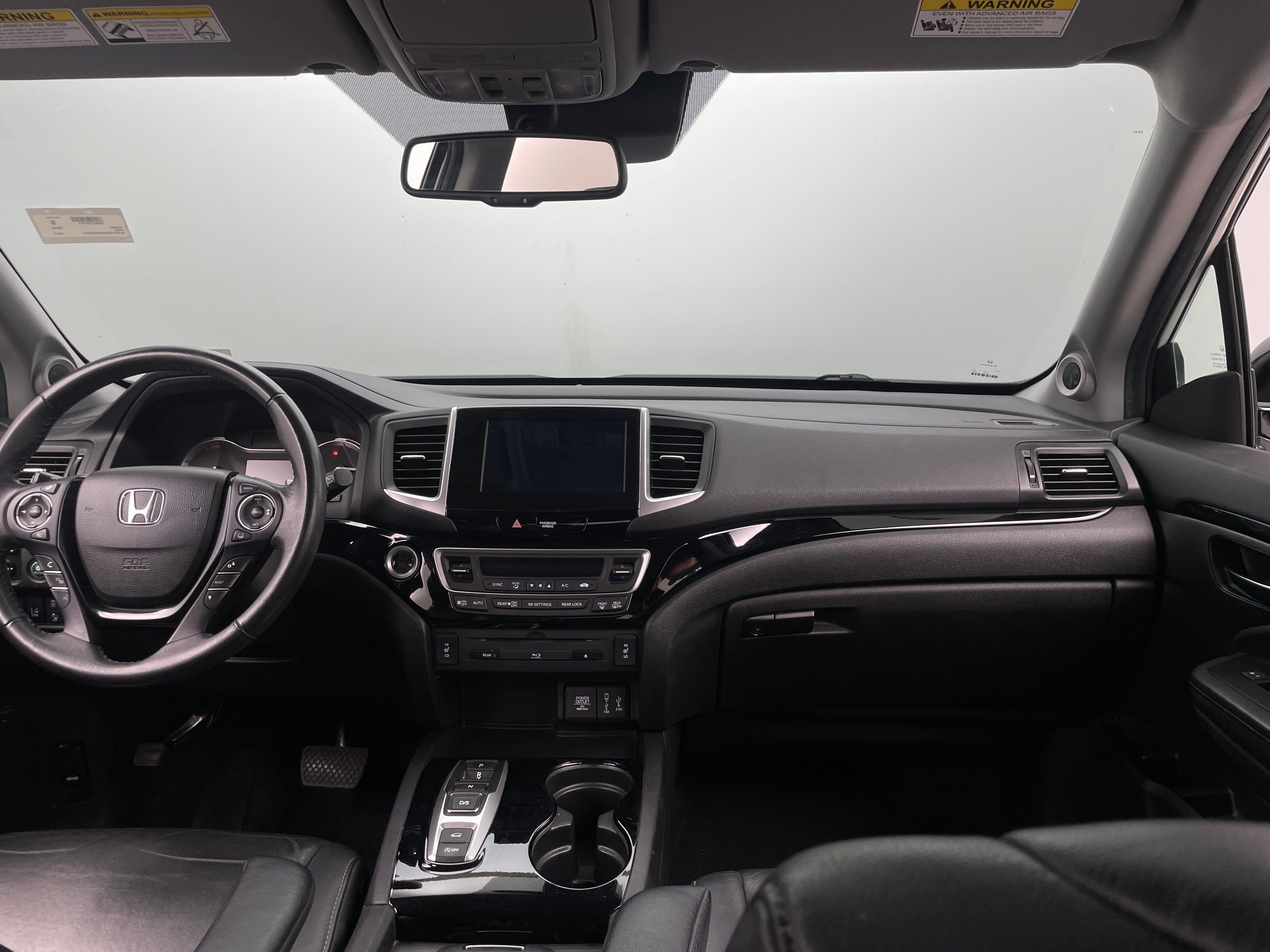 2017 Honda Pilot Touring 2