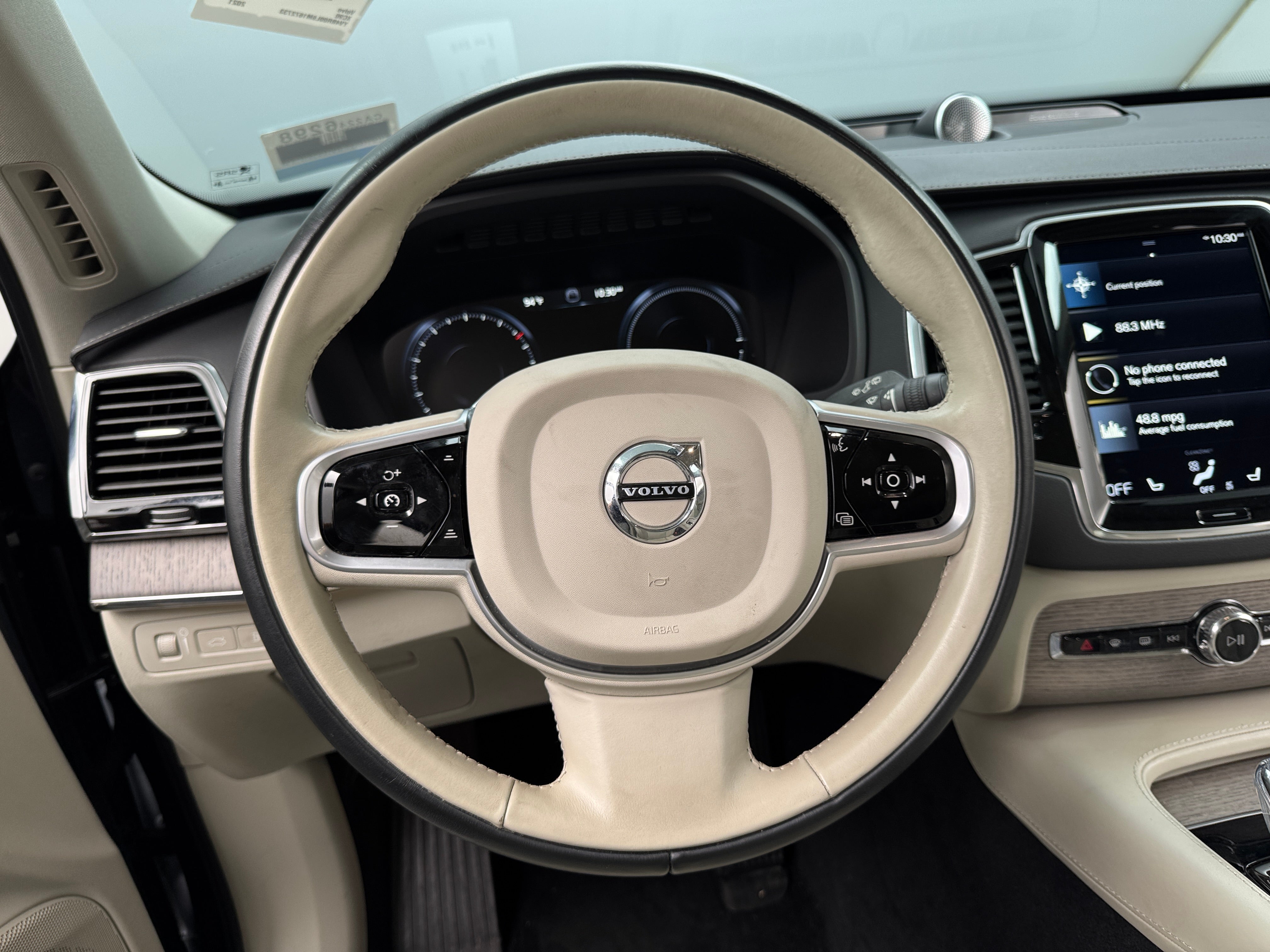 2021 Volvo XC90 T8 Plus 4