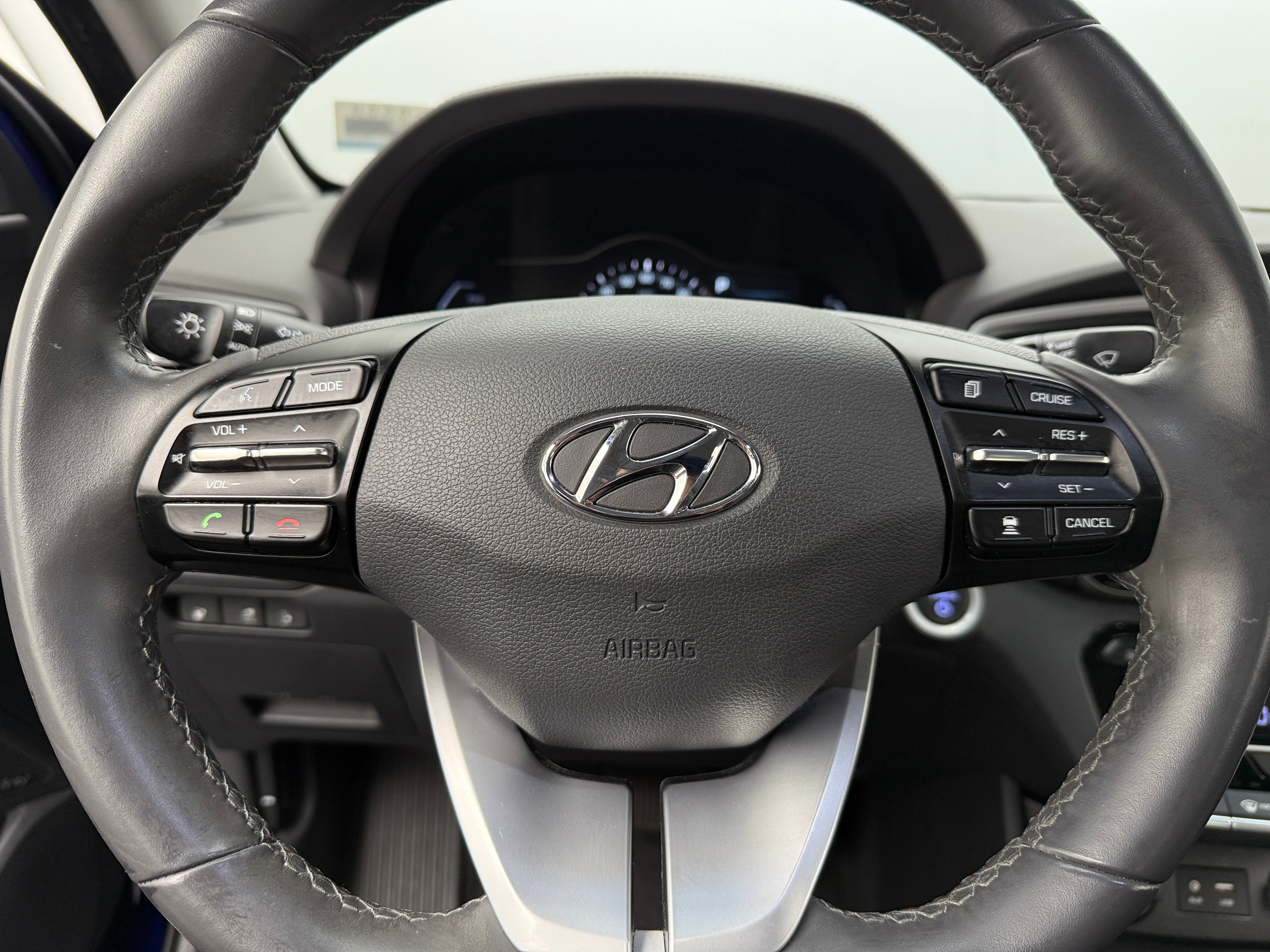 2019 Hyundai Ioniq Limited 4