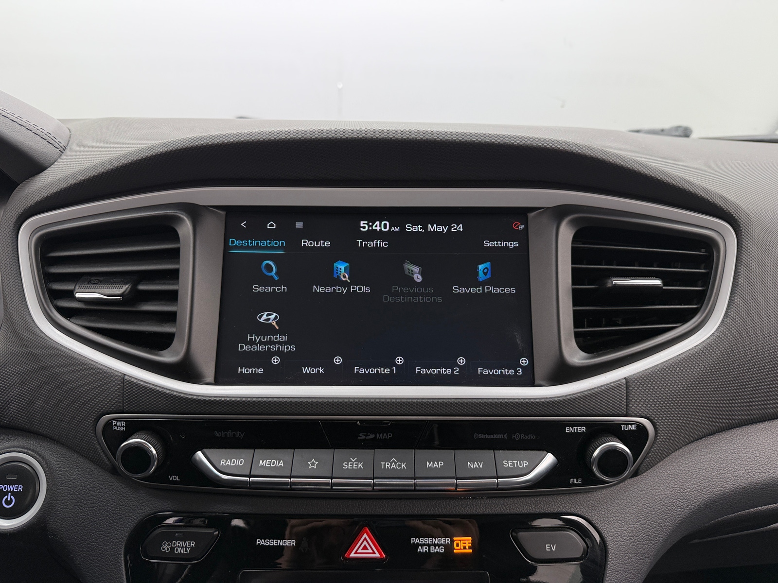 Thumbnail: 2019 Hyundai Ioniq - 3