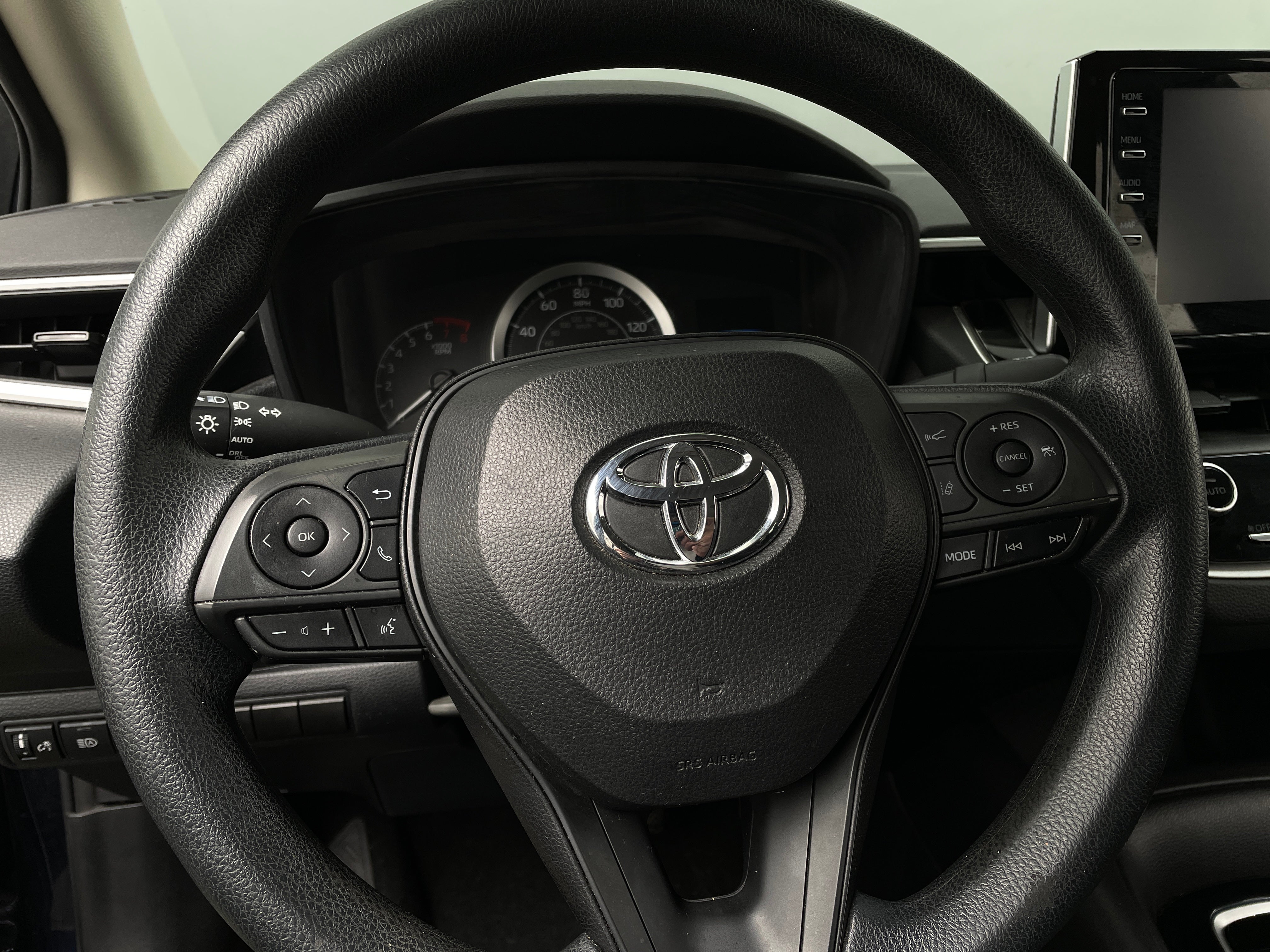 2020 Toyota Corolla LE 5