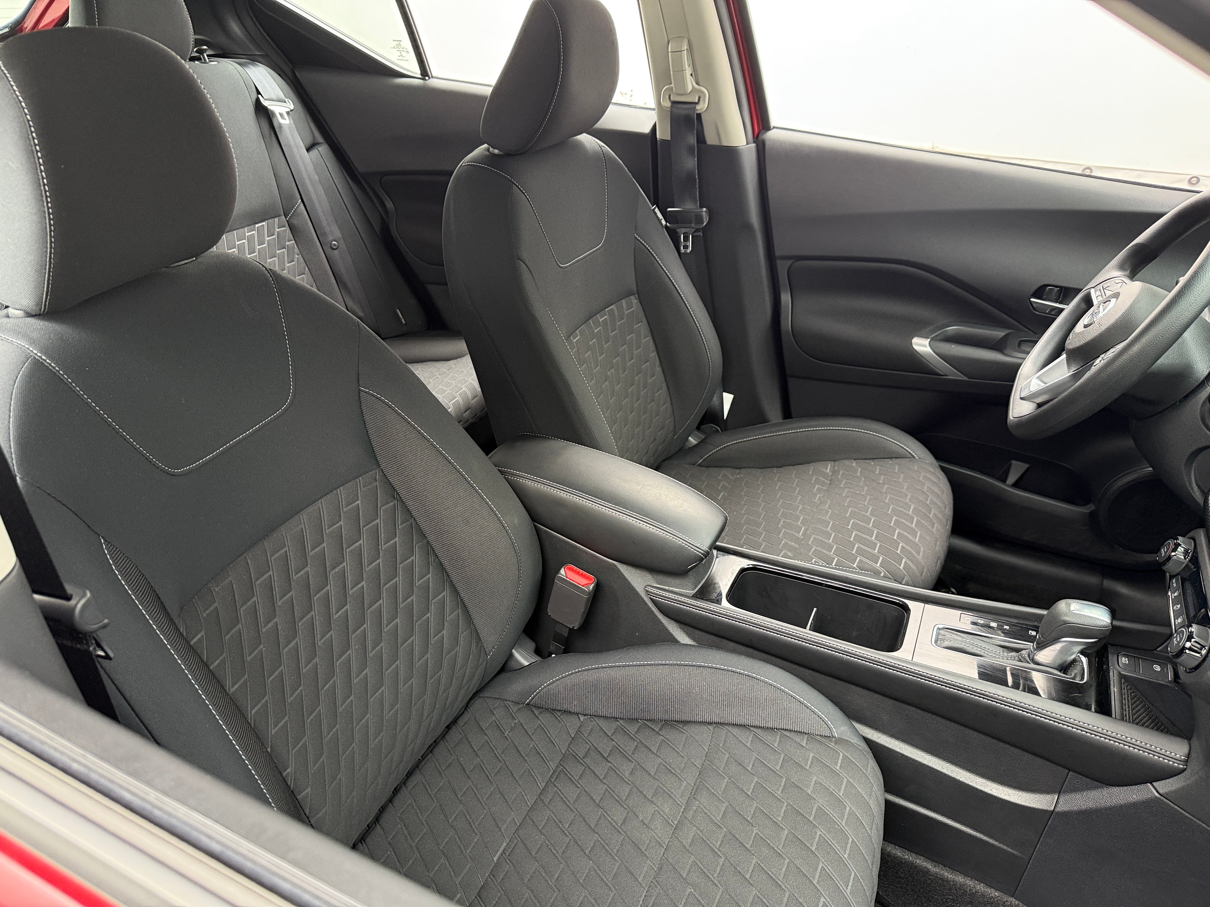 2021 Nissan Kicks SV 2
