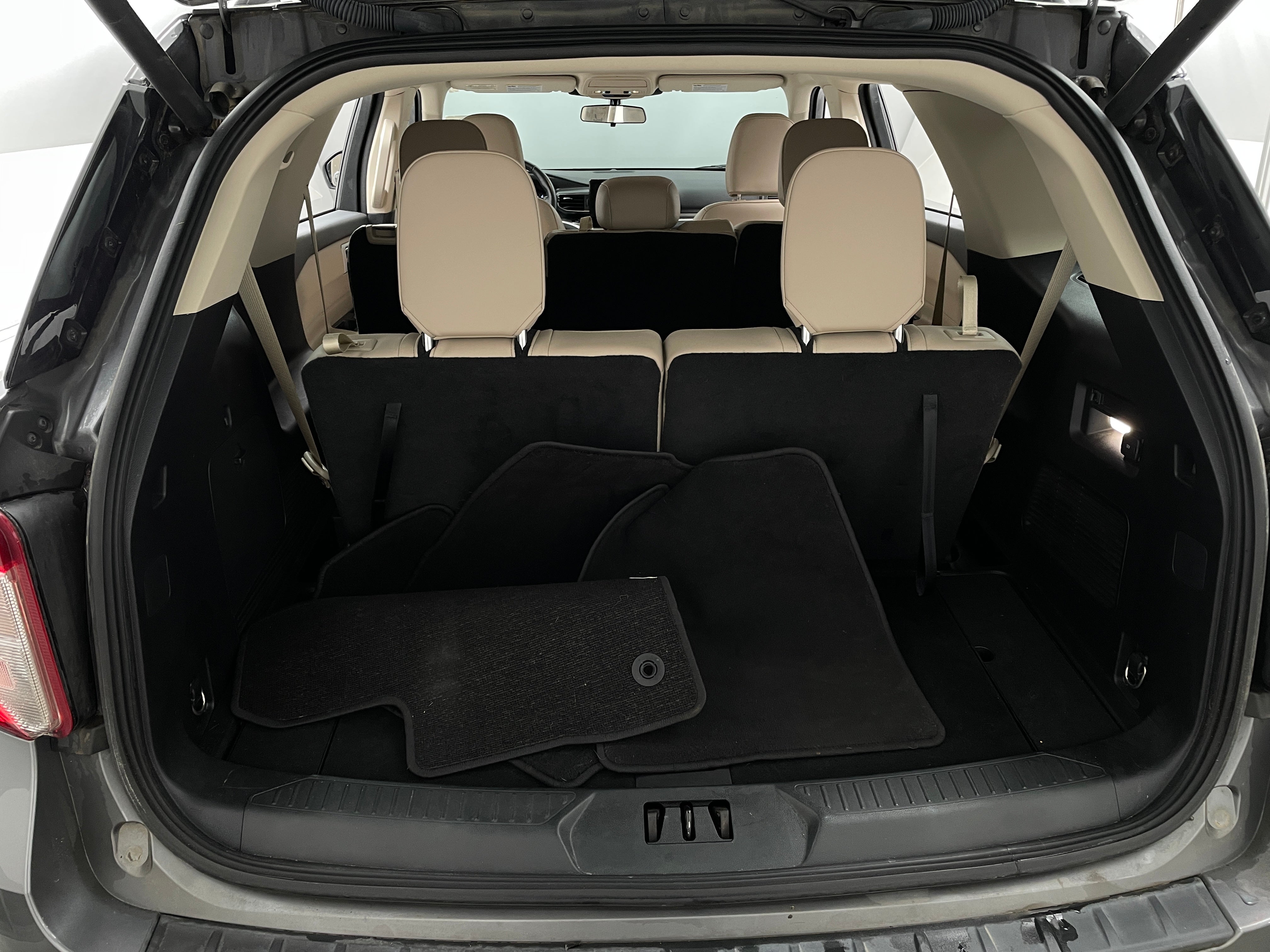 2021 Ford Explorer XLT 6