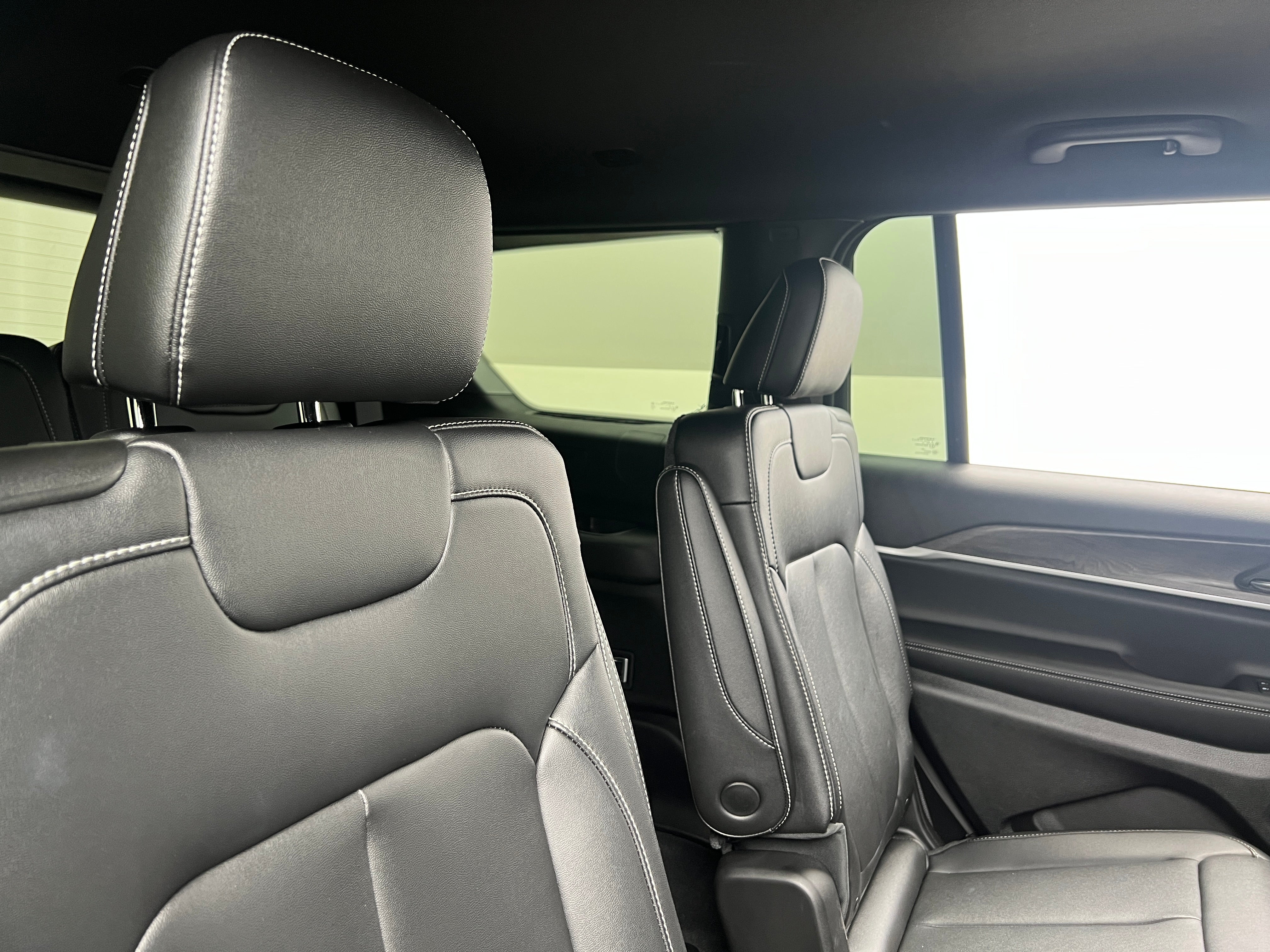 2024 Jeep Grand Cherokee L Limited Edition 5