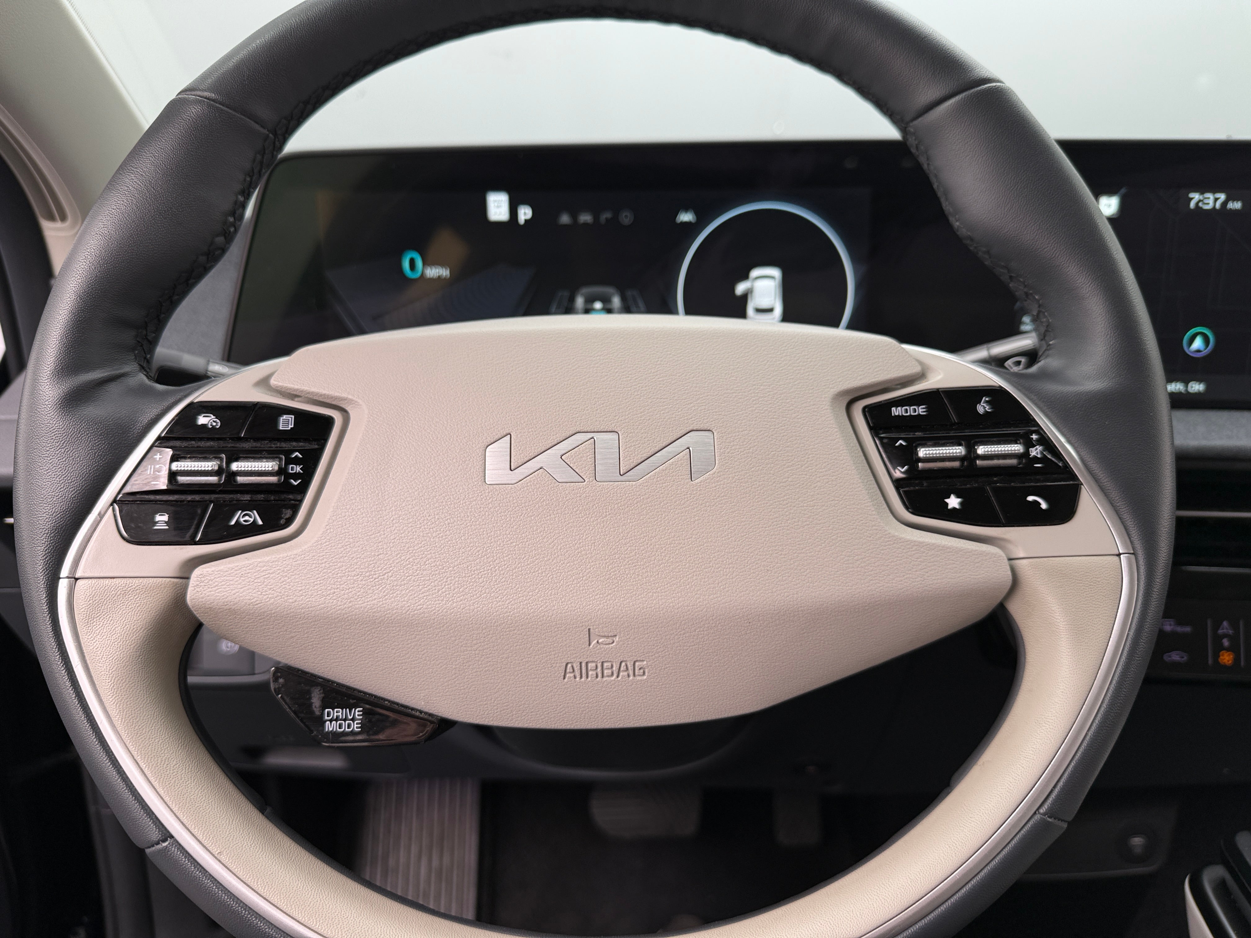 2022 Kia EV6 Wind 4