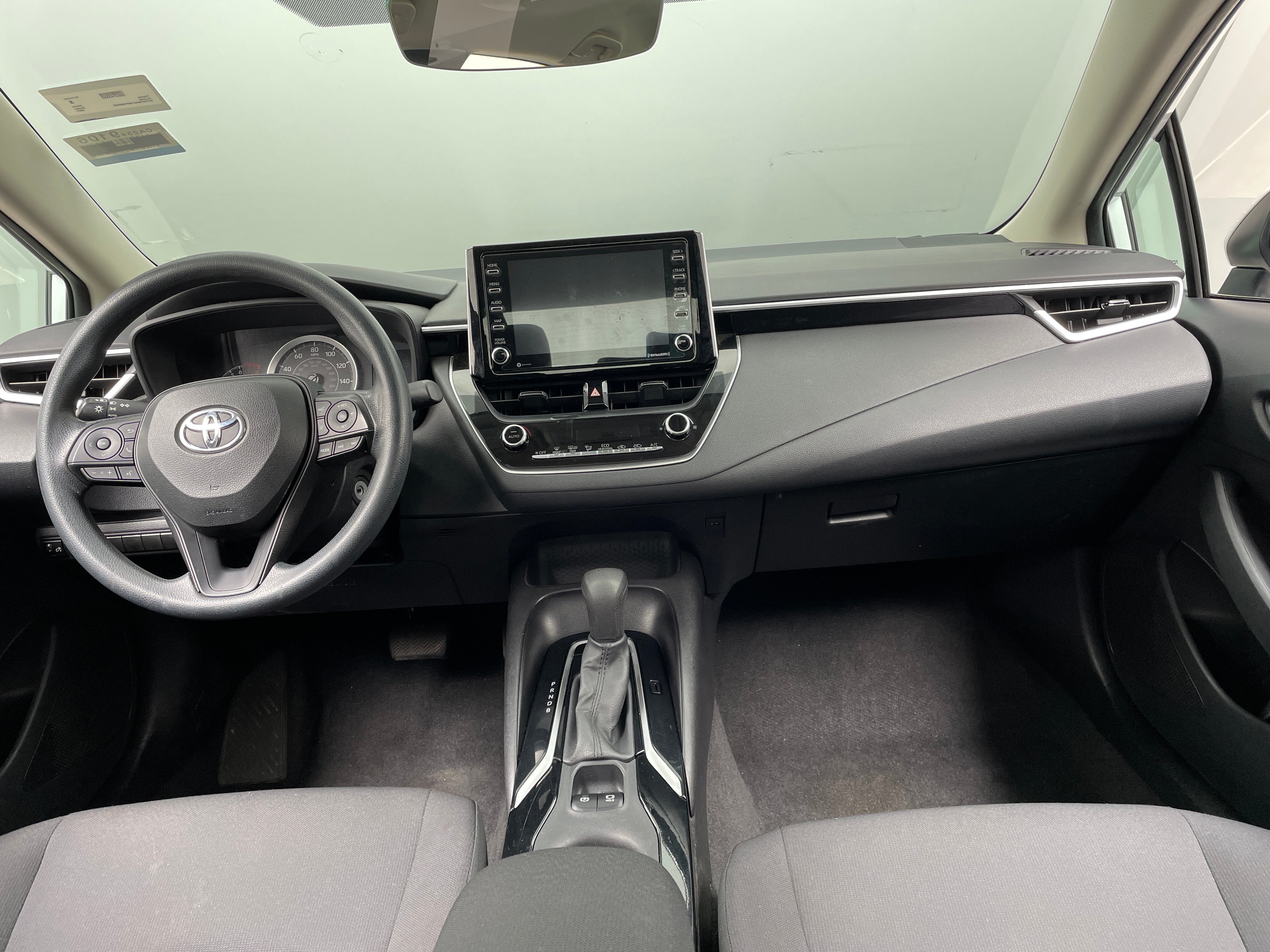 2021 Toyota Corolla LE 3