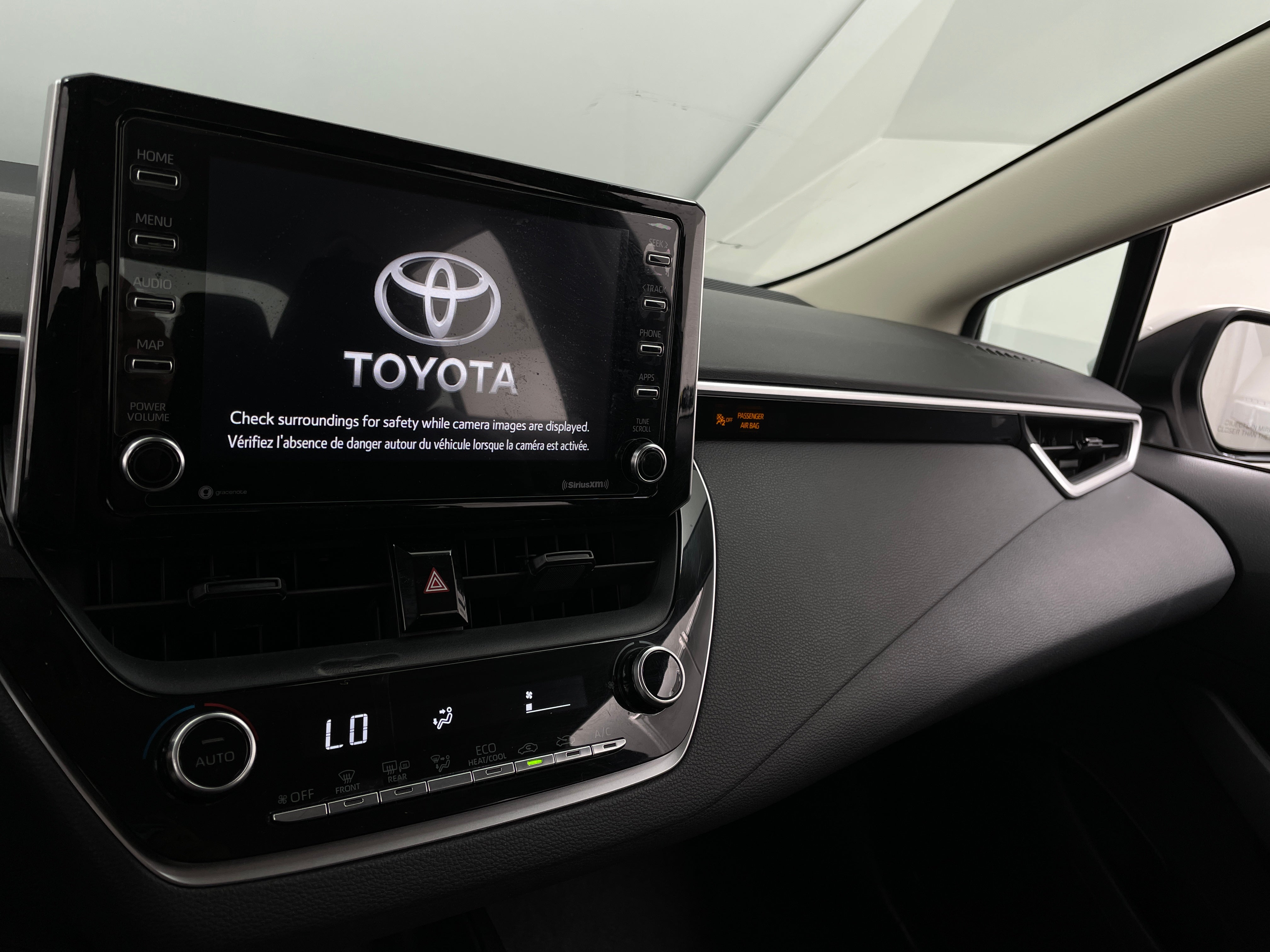 2021 Toyota Corolla LE 4