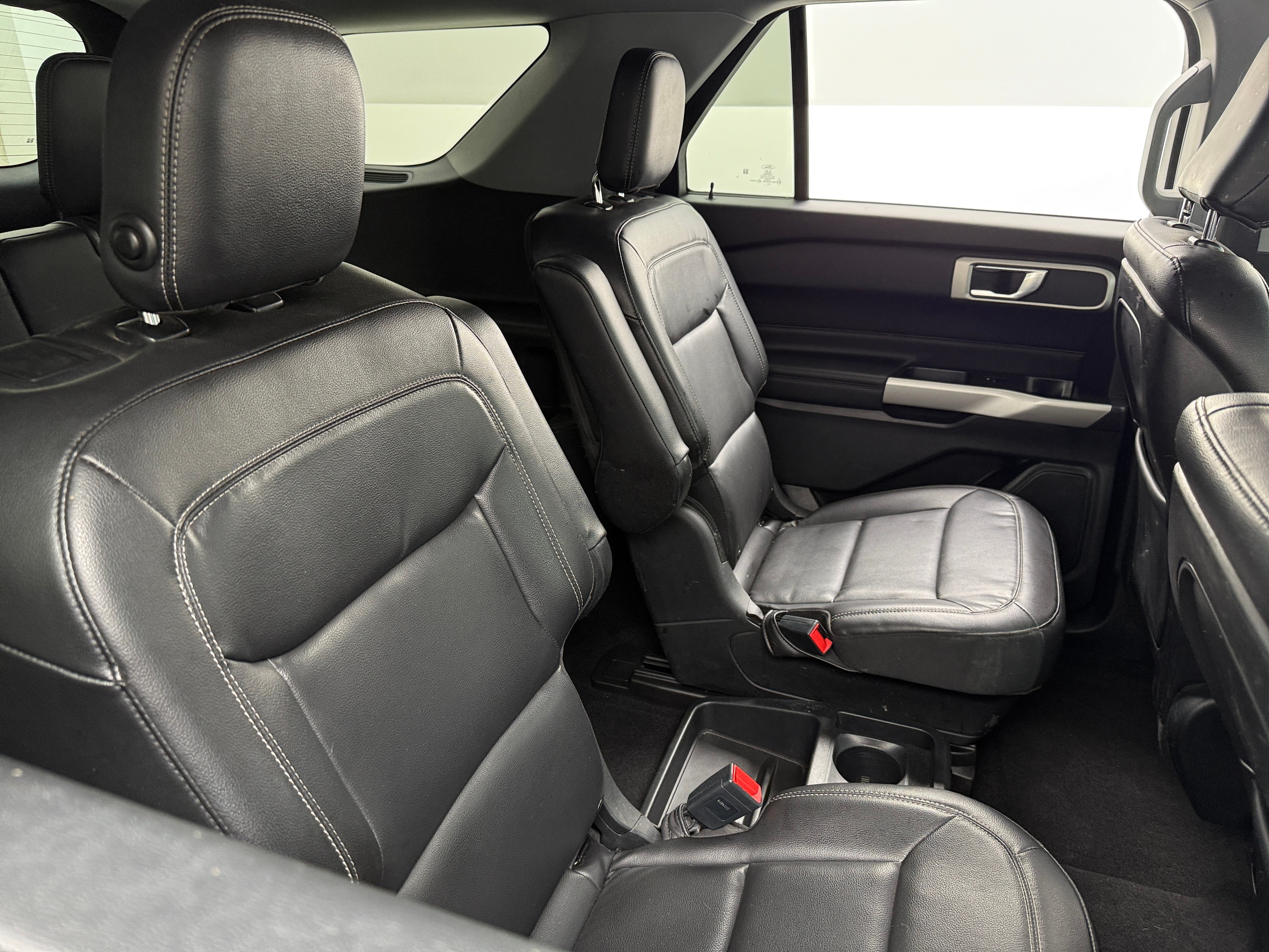 2020 Ford Explorer XLT 6