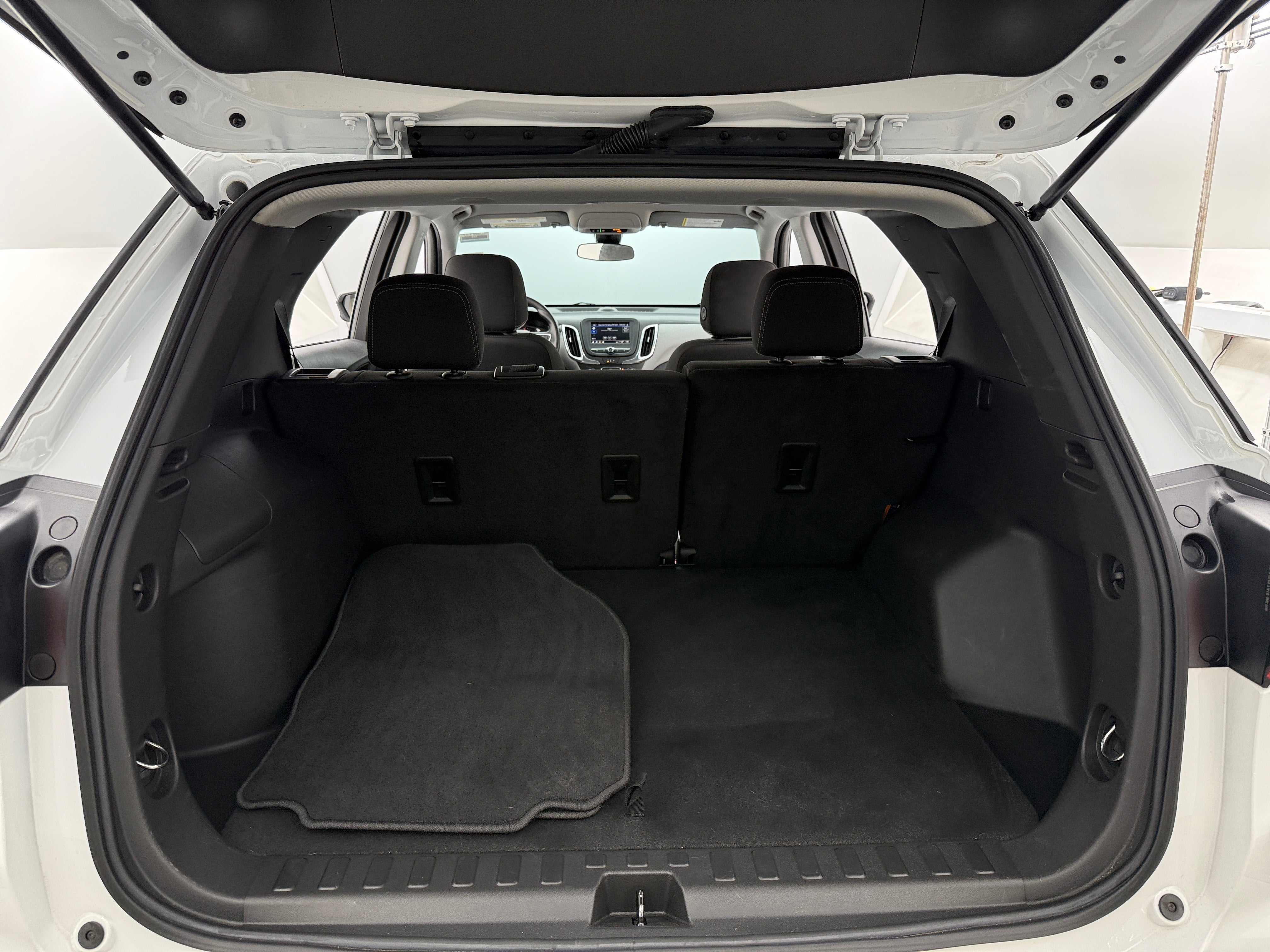 2022 Chevrolet Equinox LS 7